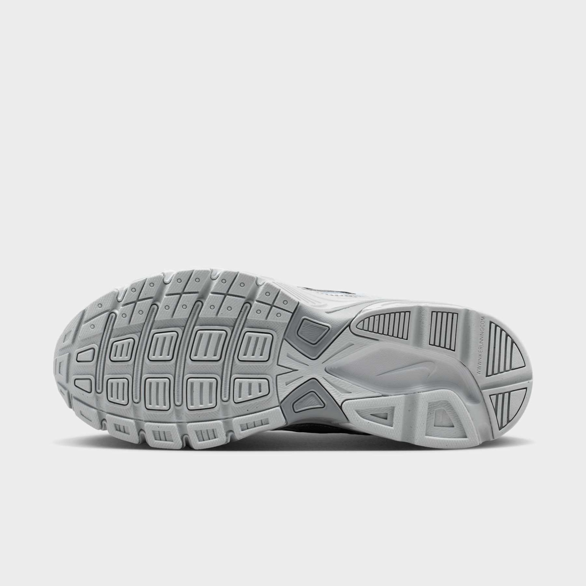 Tênis Nike Initiator Premium Feminino - Foto 2