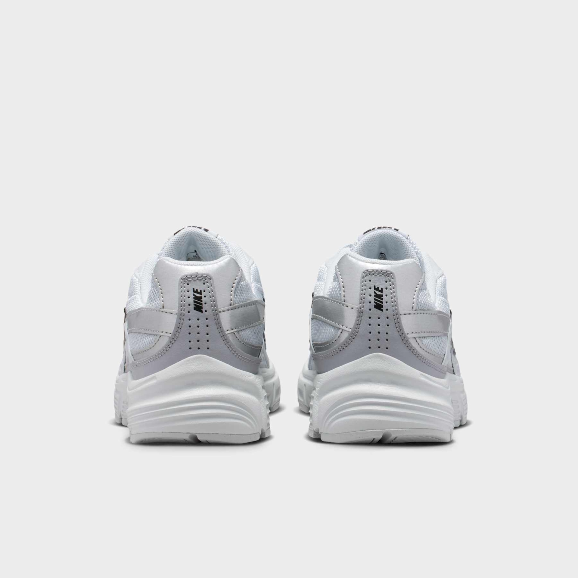 Tênis Nike Initiator Premium Feminino - Foto 6
