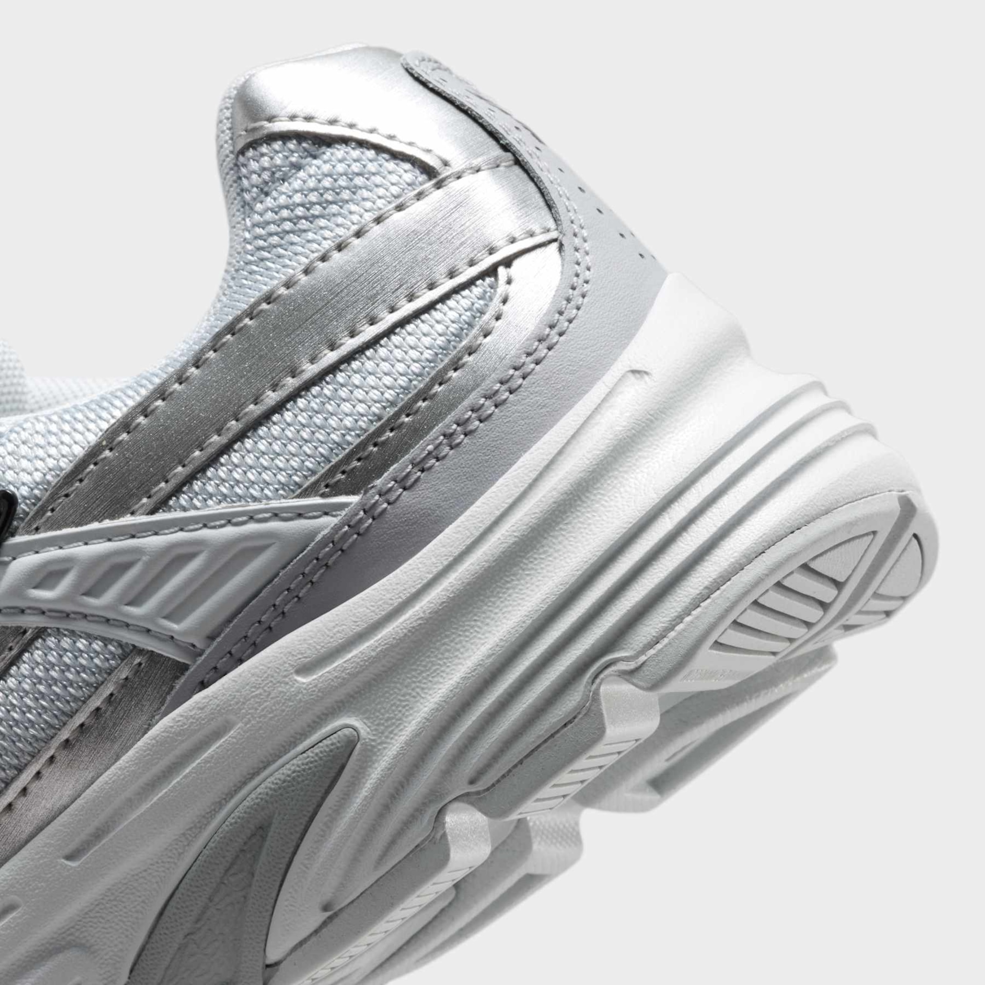Tênis Nike Initiator Premium Feminino - Foto 8