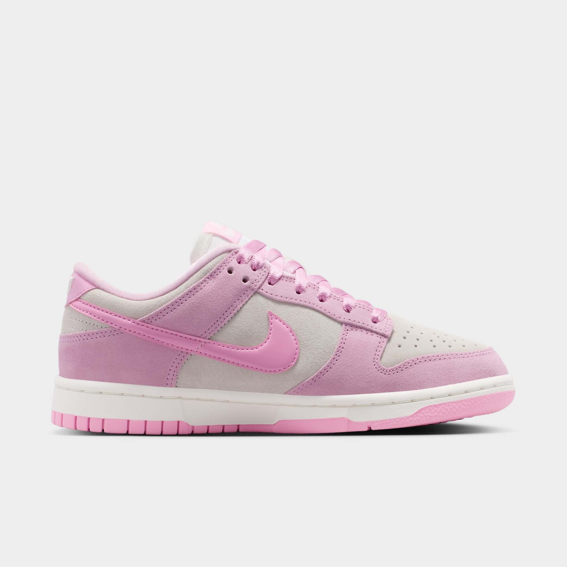 Tênis Nike Dunk Low SE Feminino - Foto 3