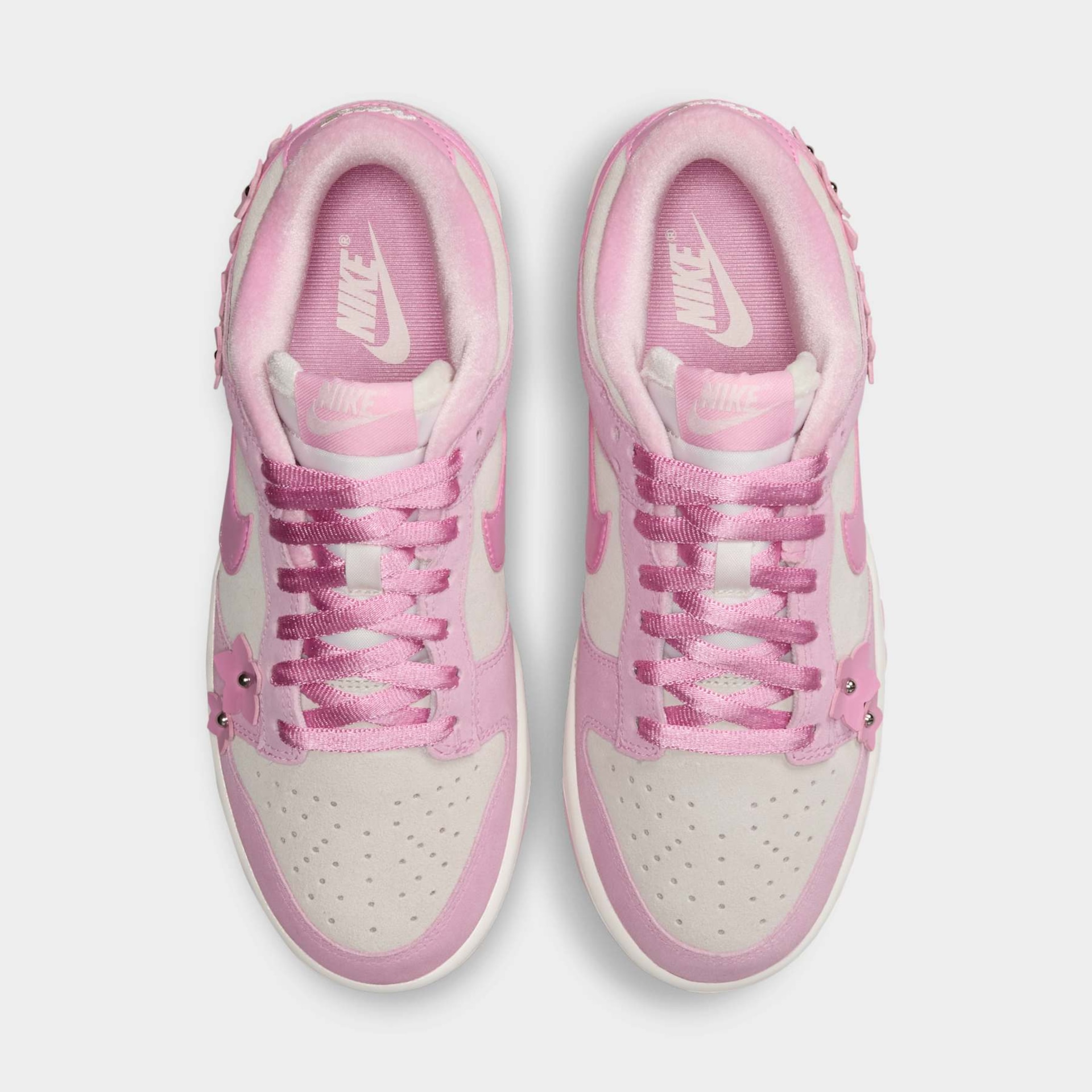 Tênis Nike Dunk Low SE Feminino - Foto 4