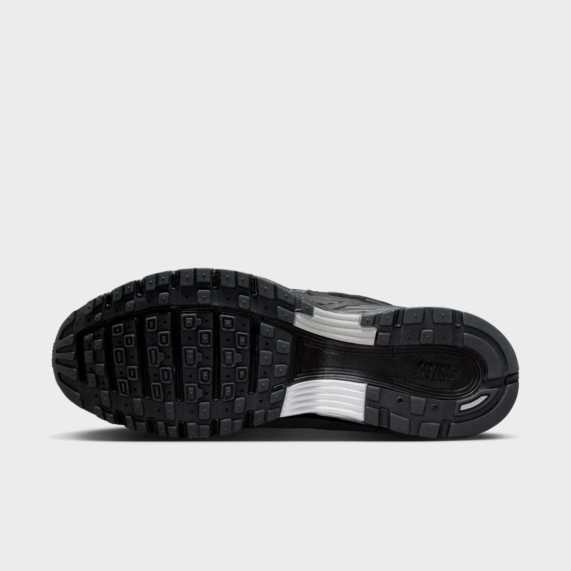  Nike P-6000 - Foto 2