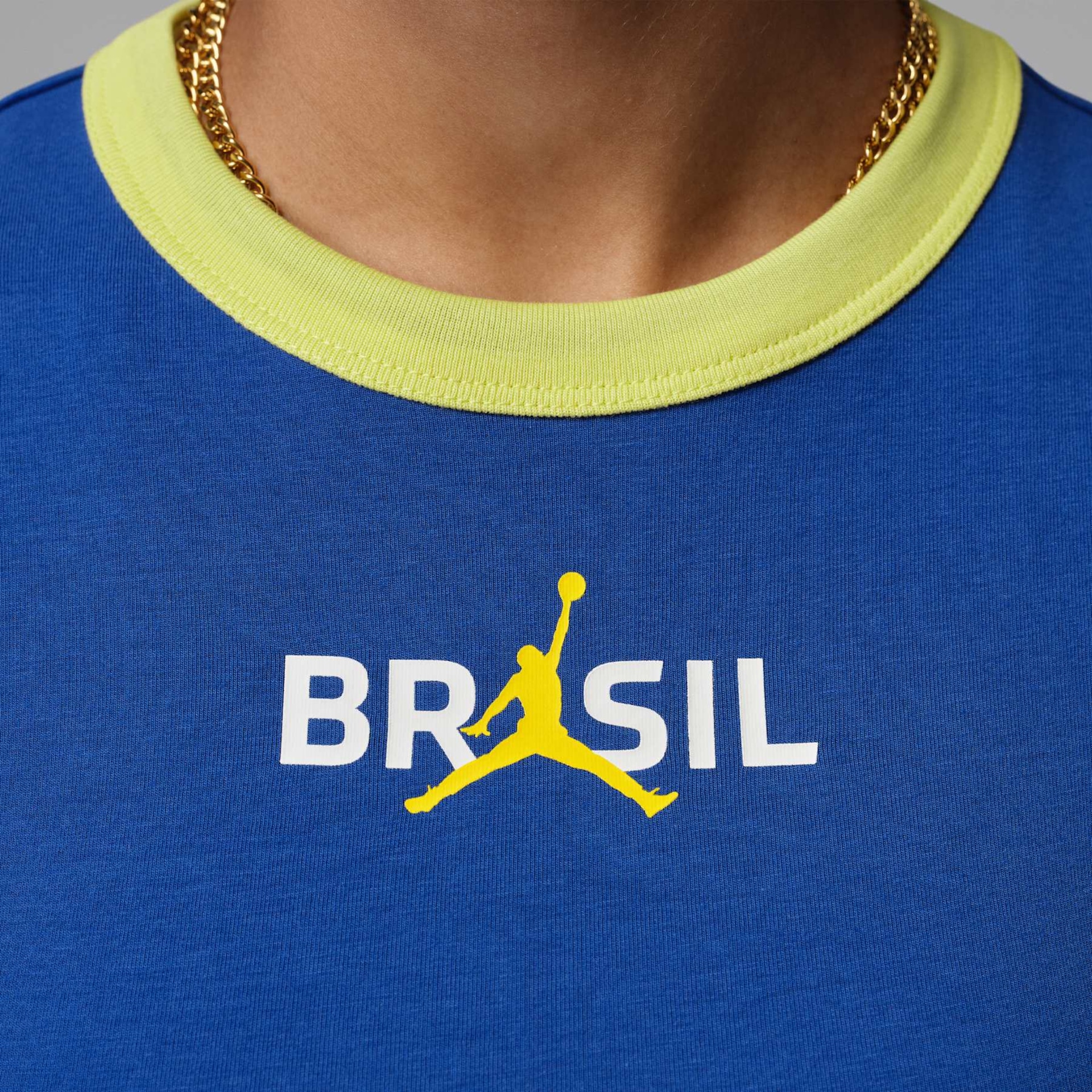 Camiseta Brasil Jordan Retro Crew Feminina - Foto 4