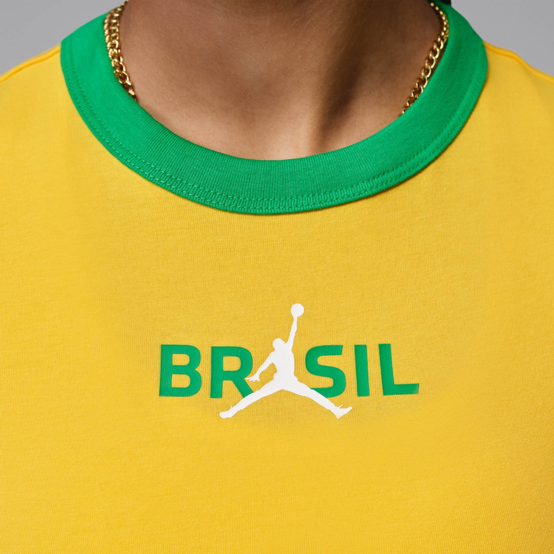 Camiseta Brasil Jordan Retro Crew Feminina - Foto 4