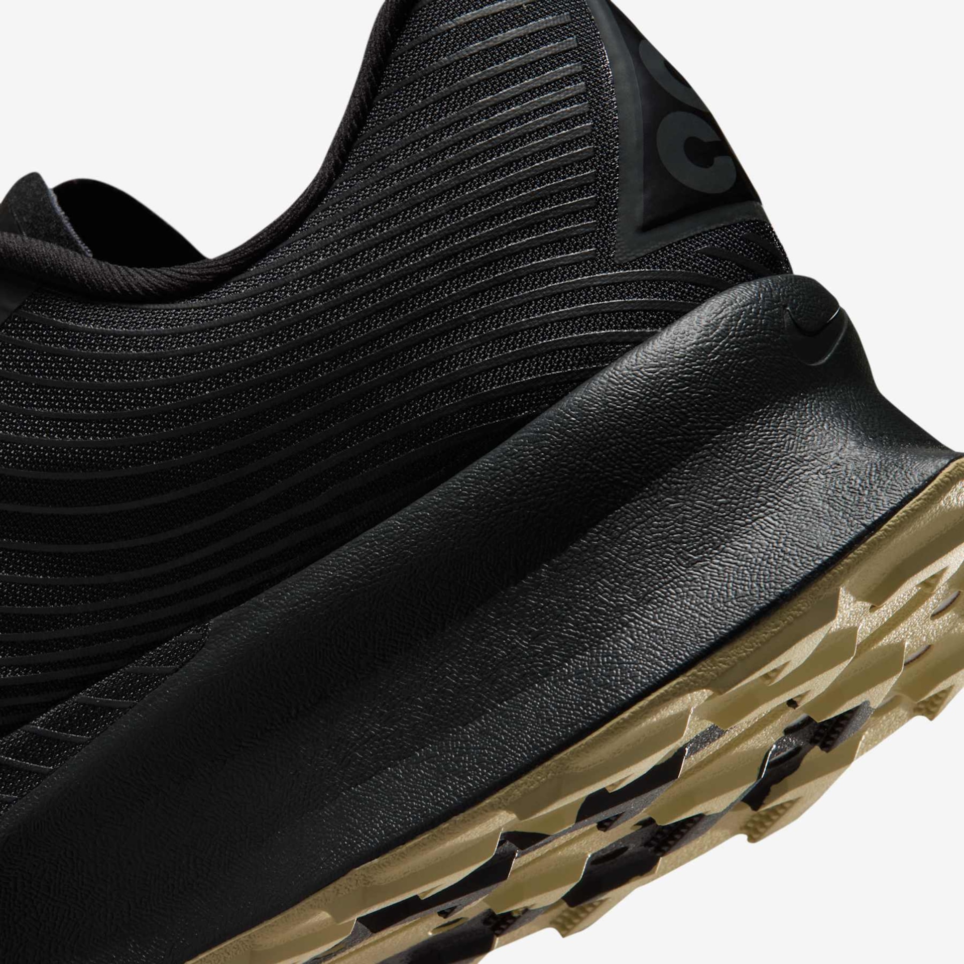  Nike ACG Ultrafly Trail - Foto 8