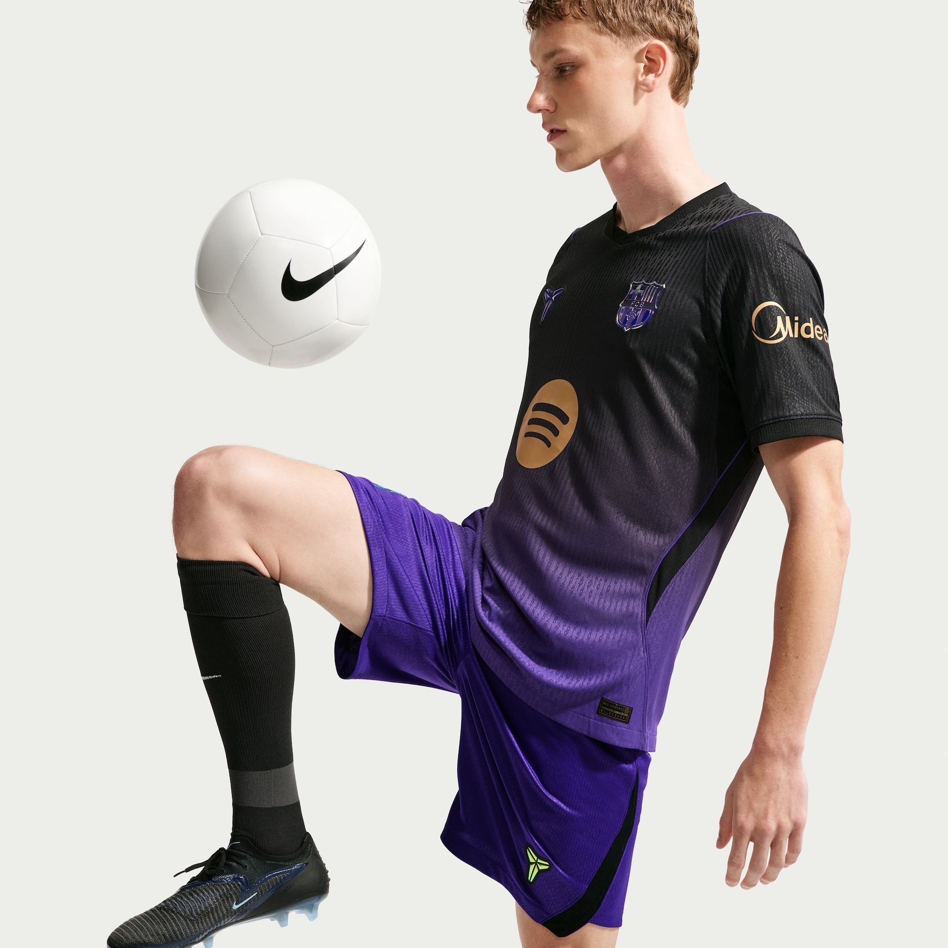 Camisa Barcelona Nike II 2026/27 Jogador Masculina - Foto 3
