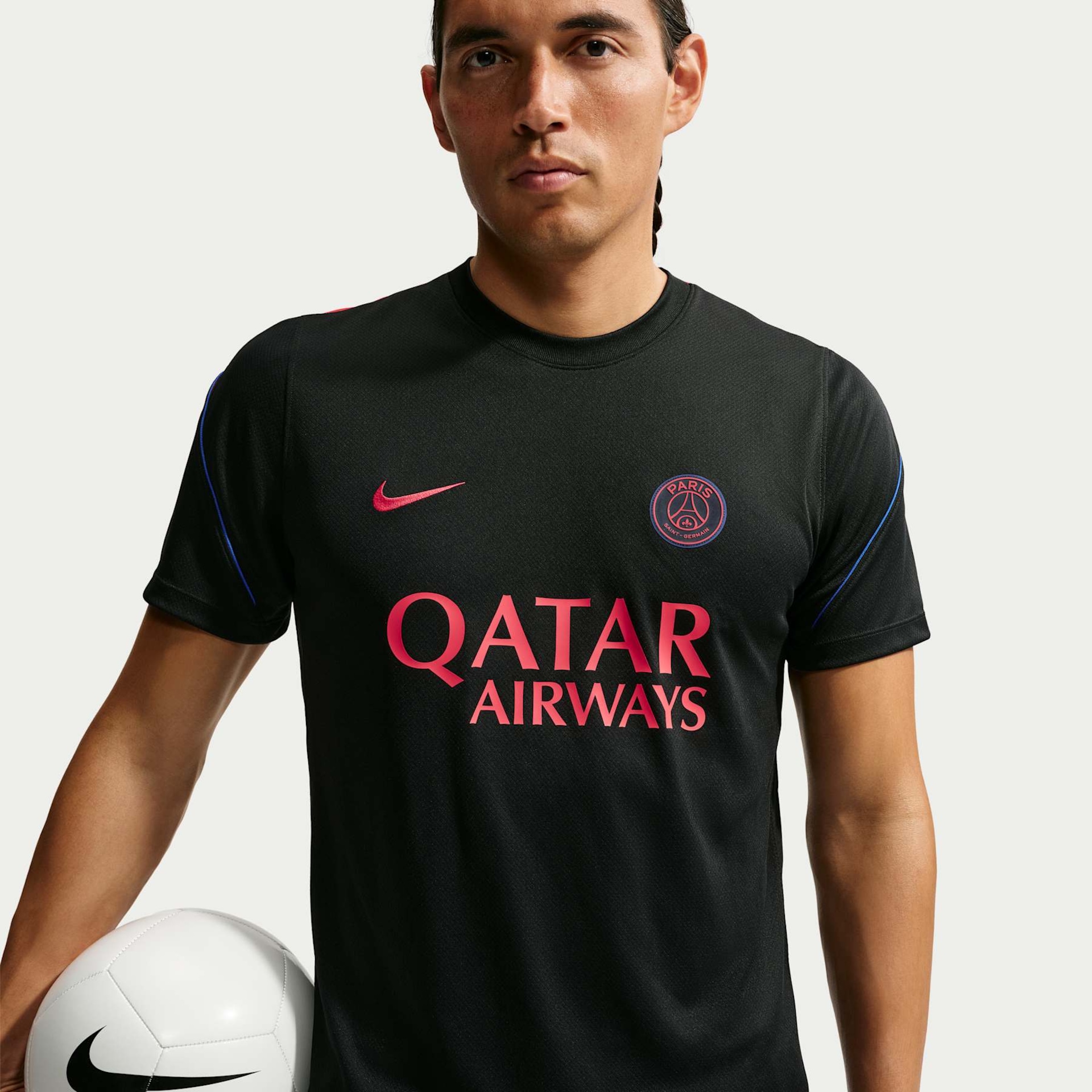 Camisa Paris Saint-Germain Nike Strike Masculina - Foto 1