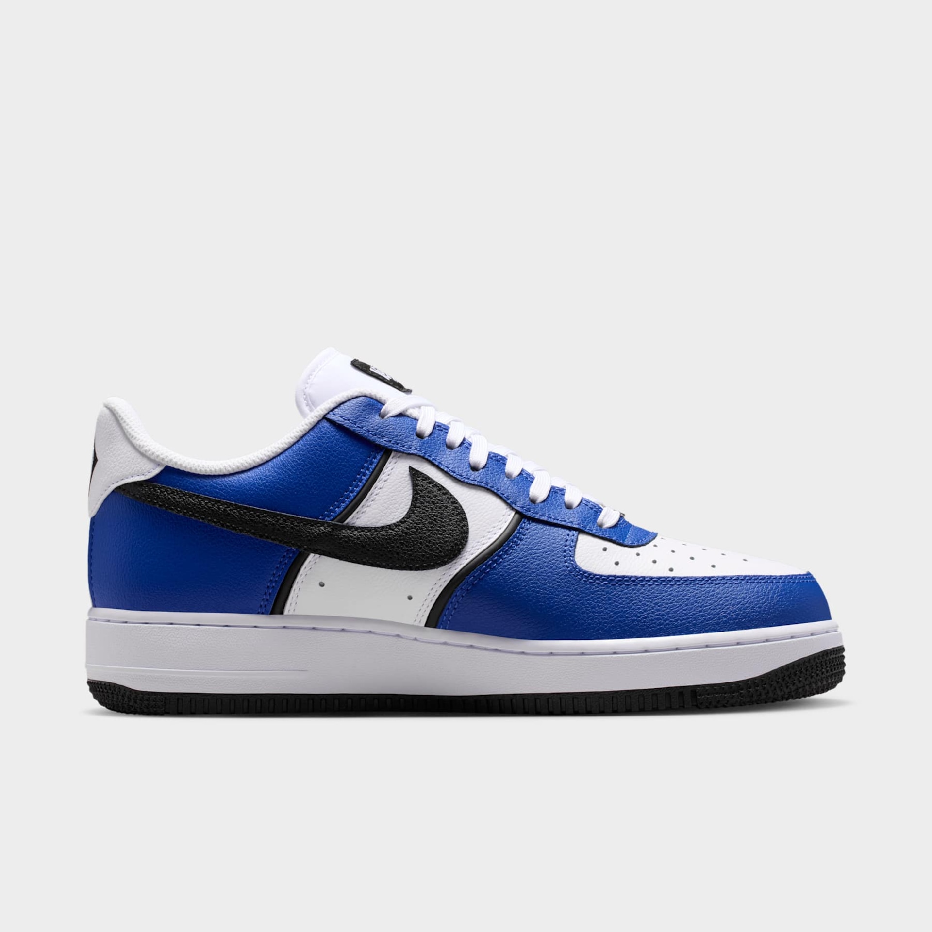 Tênis Nike Air Force 1 '07 LV8 Masculino - Foto 3