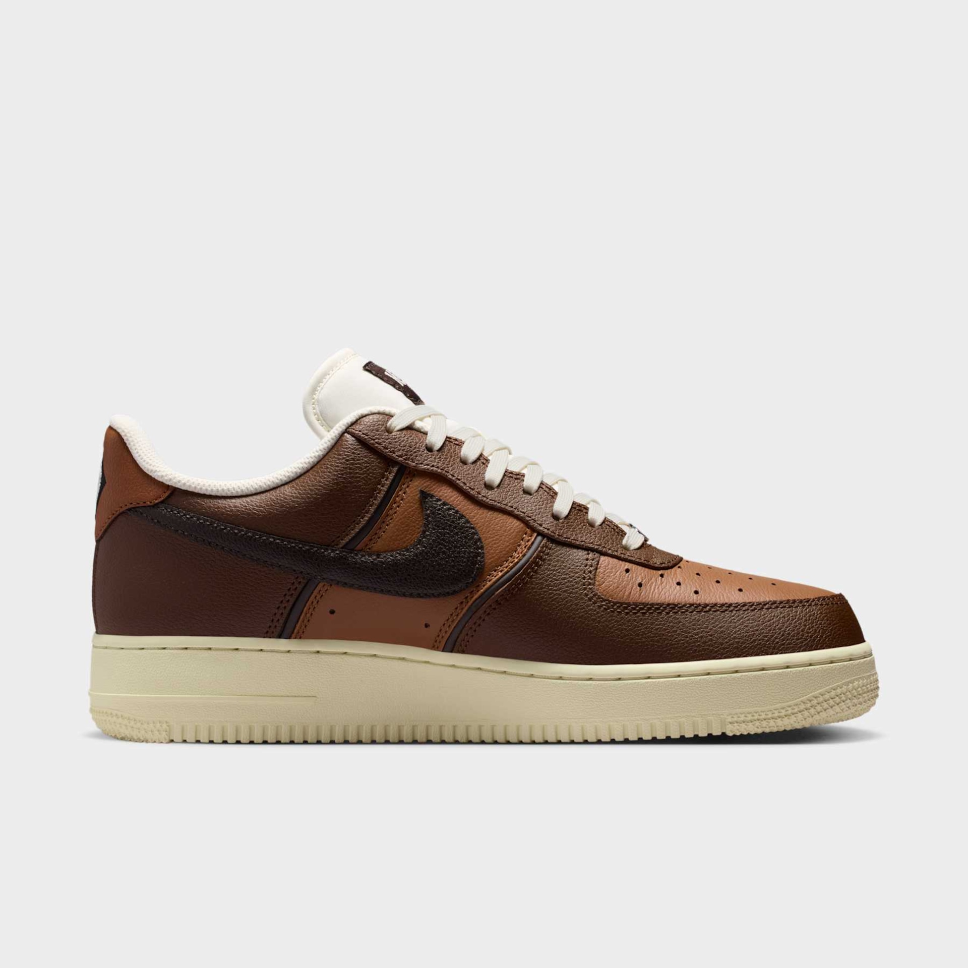 Tênis Nike Air Force 1 '07 LV8 Masculino - Foto 3