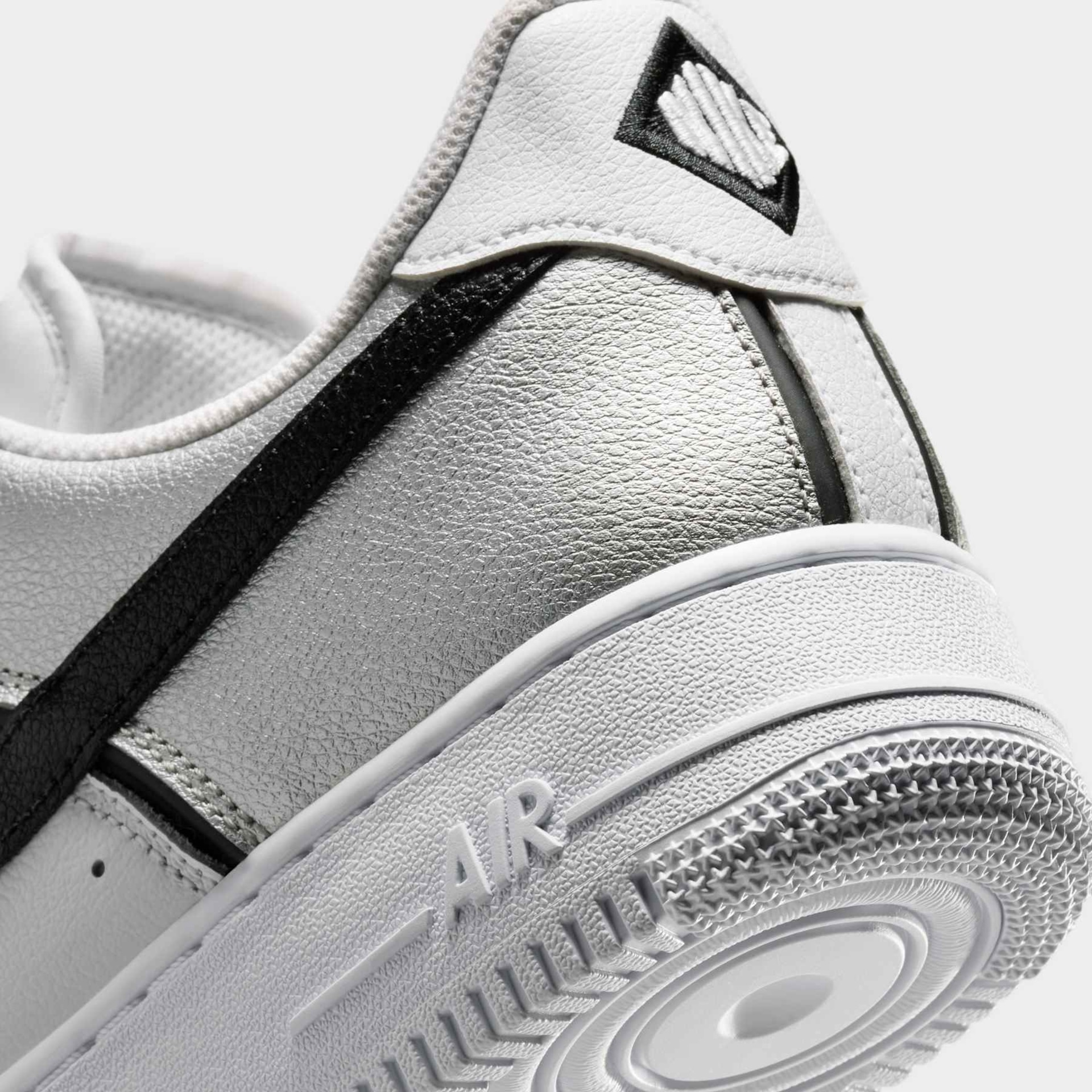 Tênis Nike Air Force 1 '07 LV8 Masculino - Foto 8