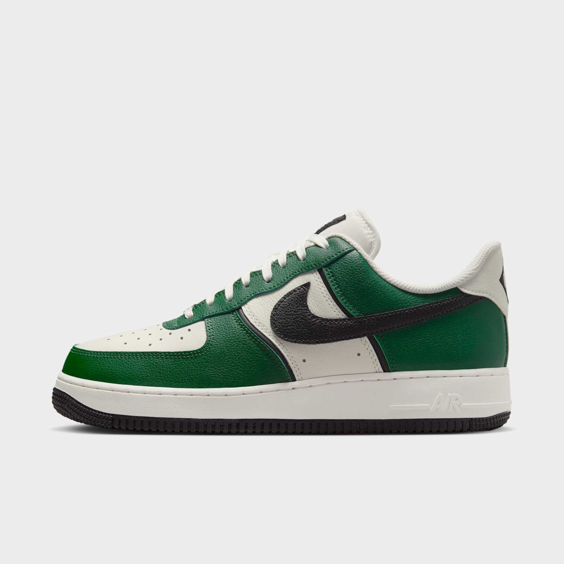 Tênis Nike Air Force 1 '07 LV8 Masculino - Foto 1