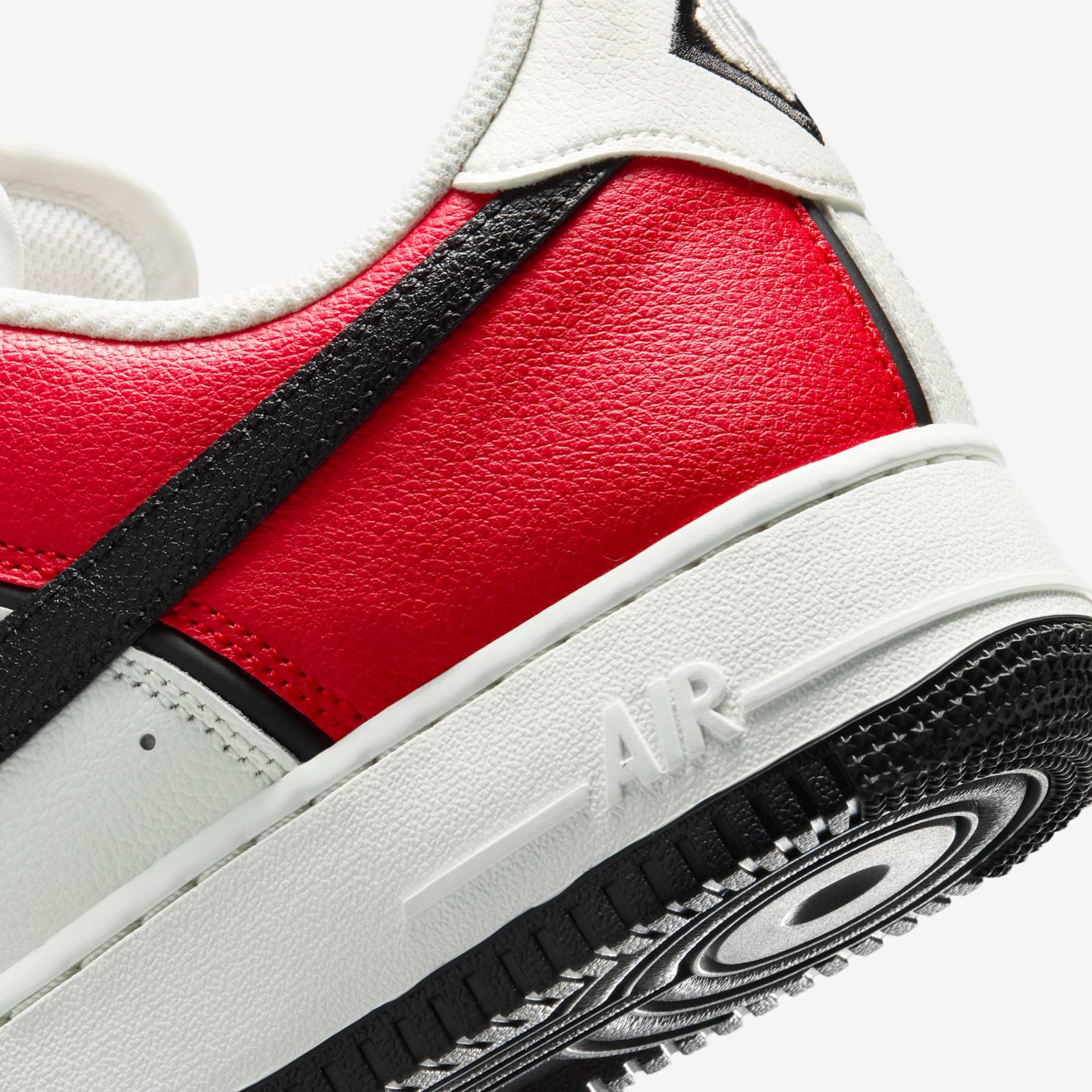 Tênis Nike Air Force 1 '07 LV8 Masculino - Foto 8