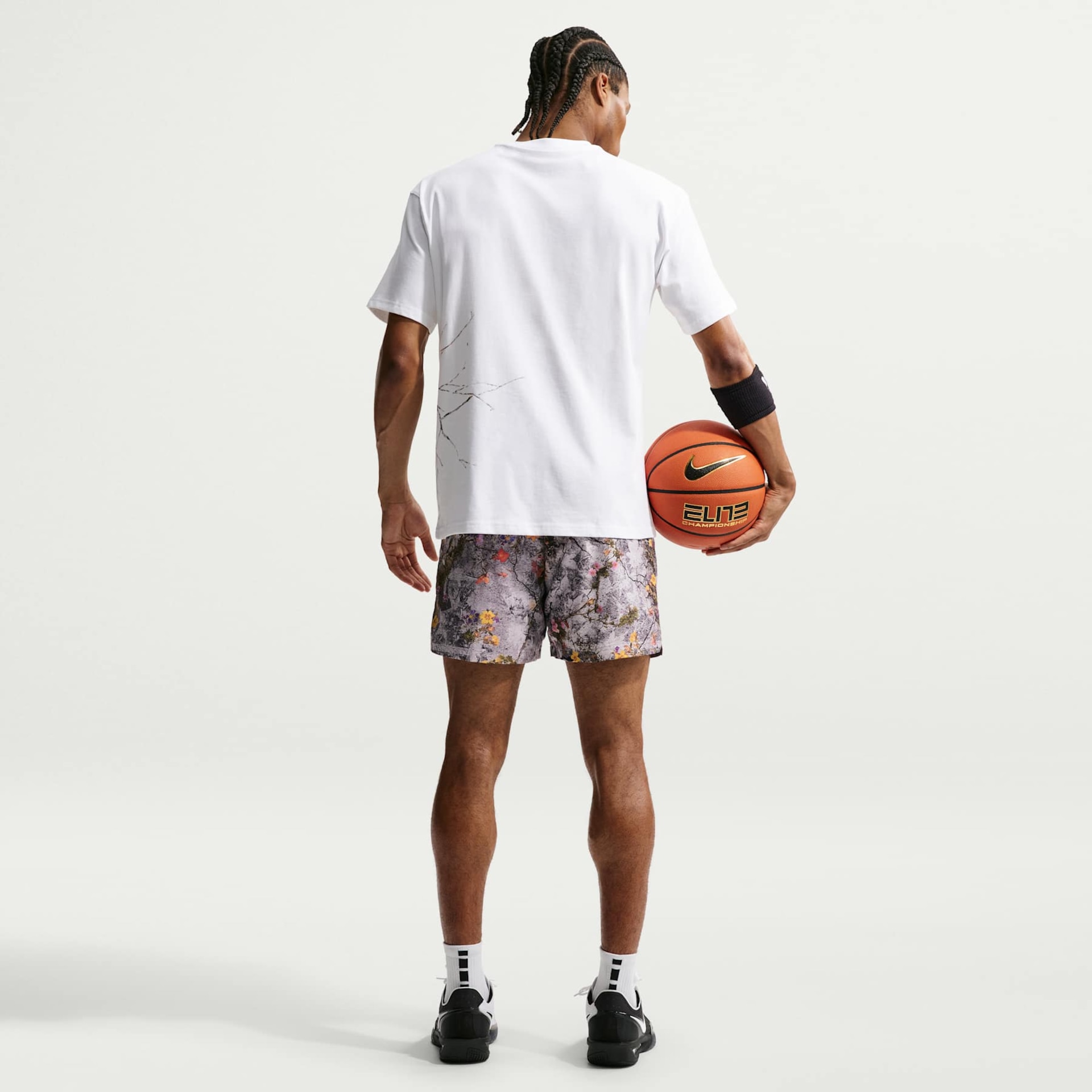 Camiseta Nike OC Concrete Ball Masculina - Foto 5