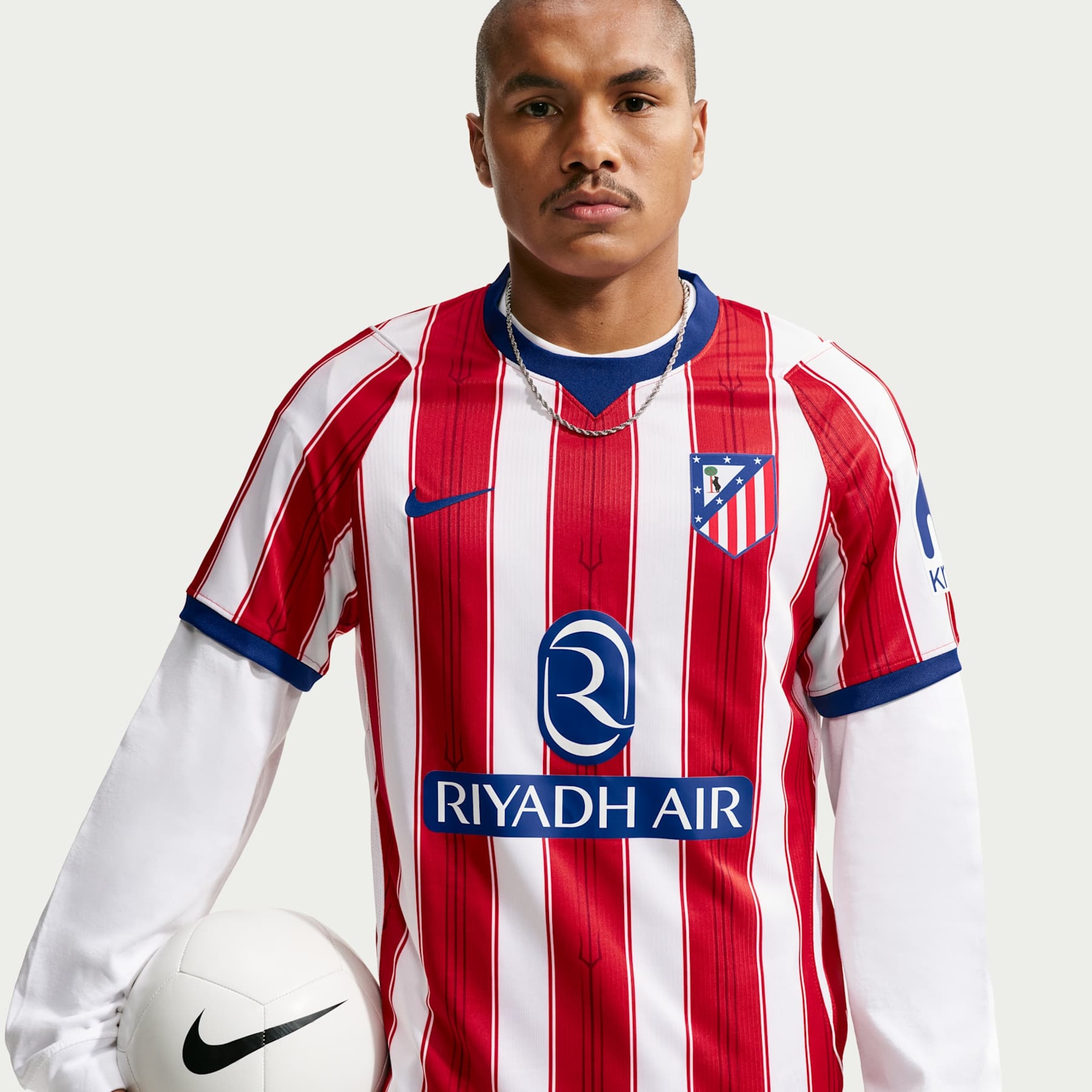 Imagem principal de Camisa Atlético de Madrid Nike I 2026/27 Torcedor Pro Masculina