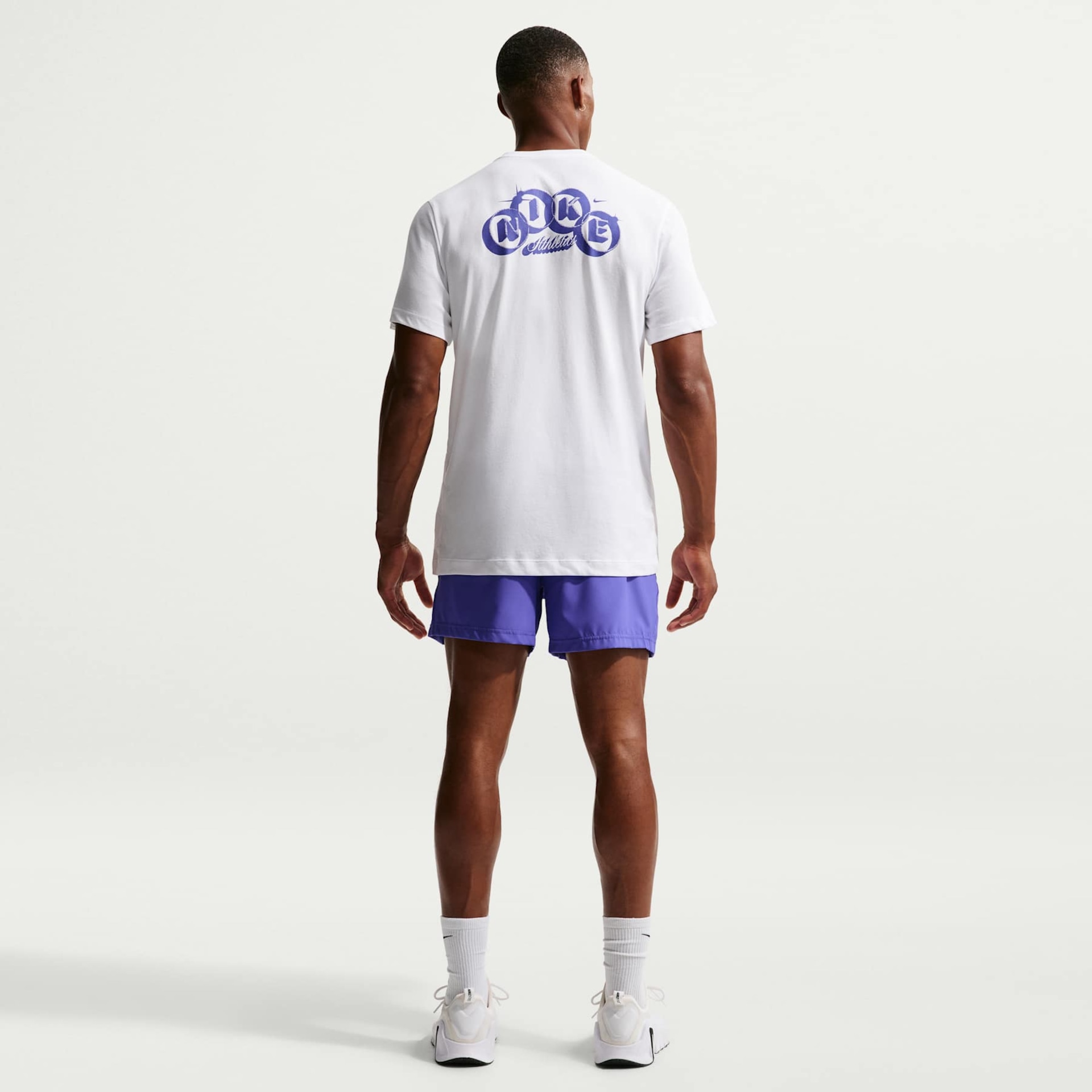 Camiseta Dri-FIT Nike Athletics Masculina - Foto 5
