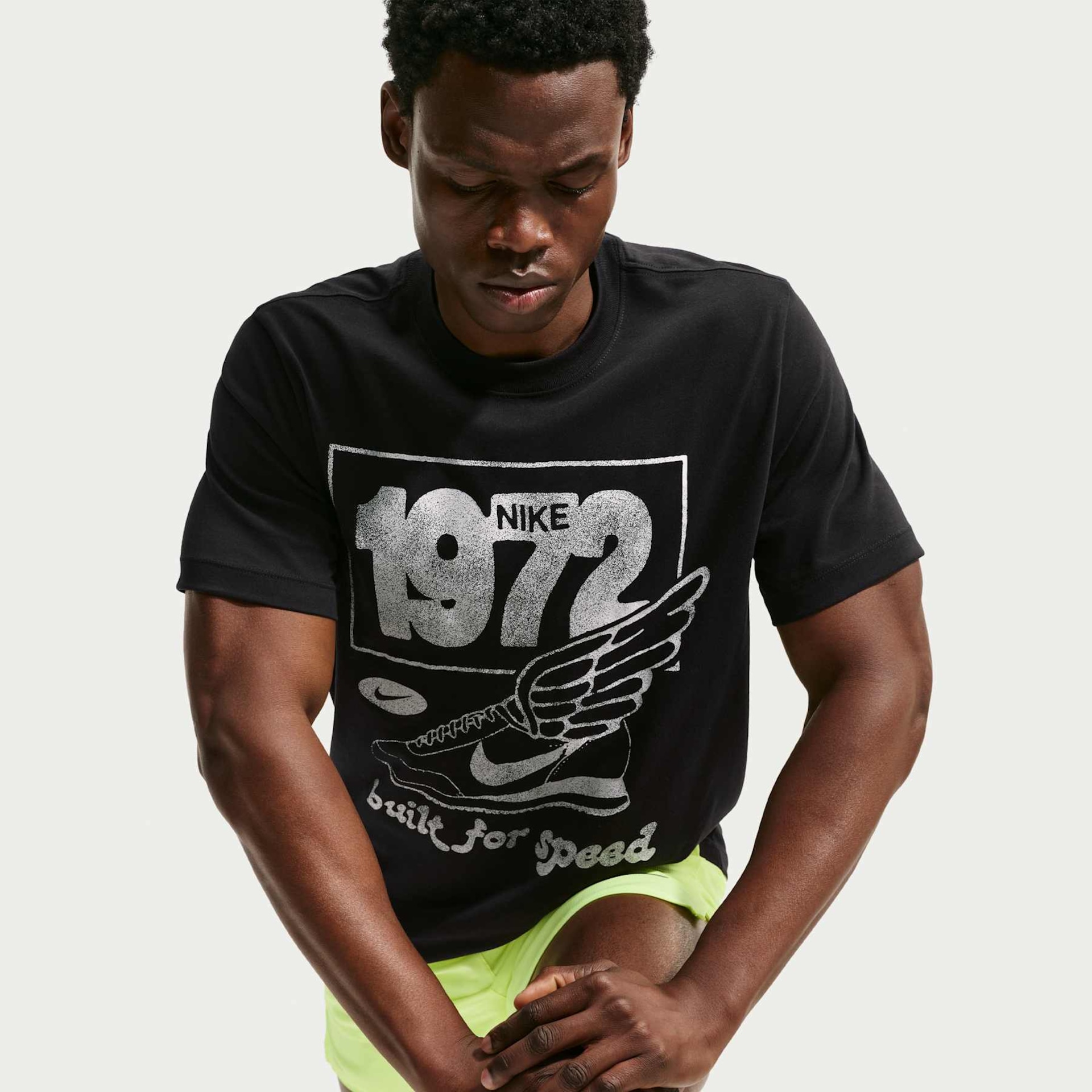 Camiseta Dri-FIT Nike Run DNA Masculina - Foto 3