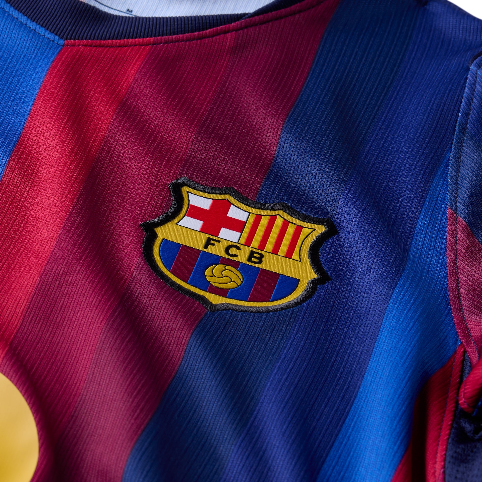 Camisa Barcelona Nike I 2026/27 Torcedor Pro Infantil - Foto 9