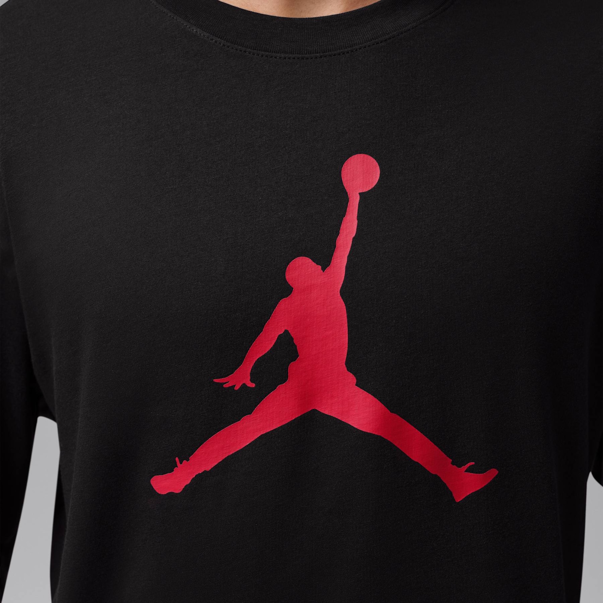 Camiseta Jordan Manga Longa Jumpman Masculina - Foto 4