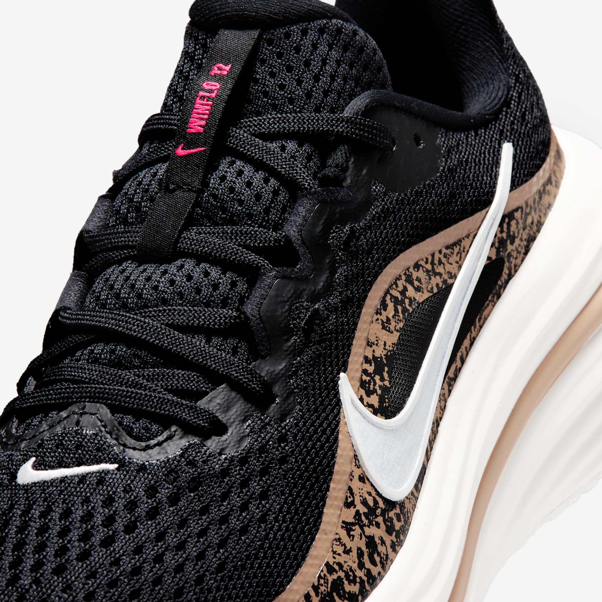 Tênis Nike Air Winflo 12 Print Feminino - Foto 7