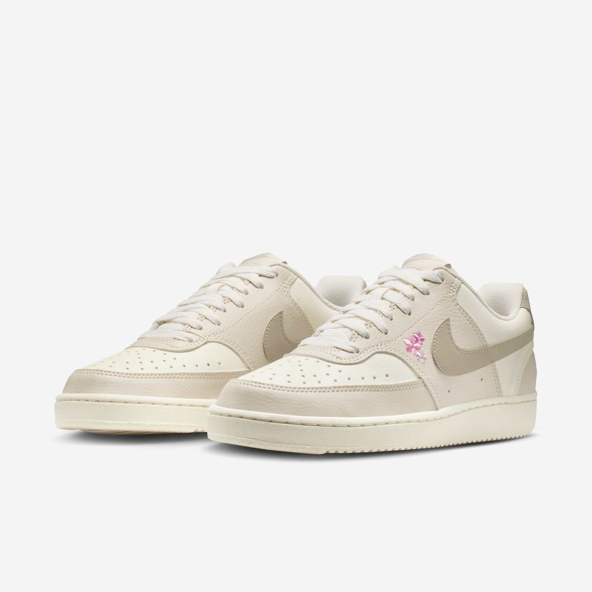 Tênis Nike Court Vision Low SE Feminino - Foto 5