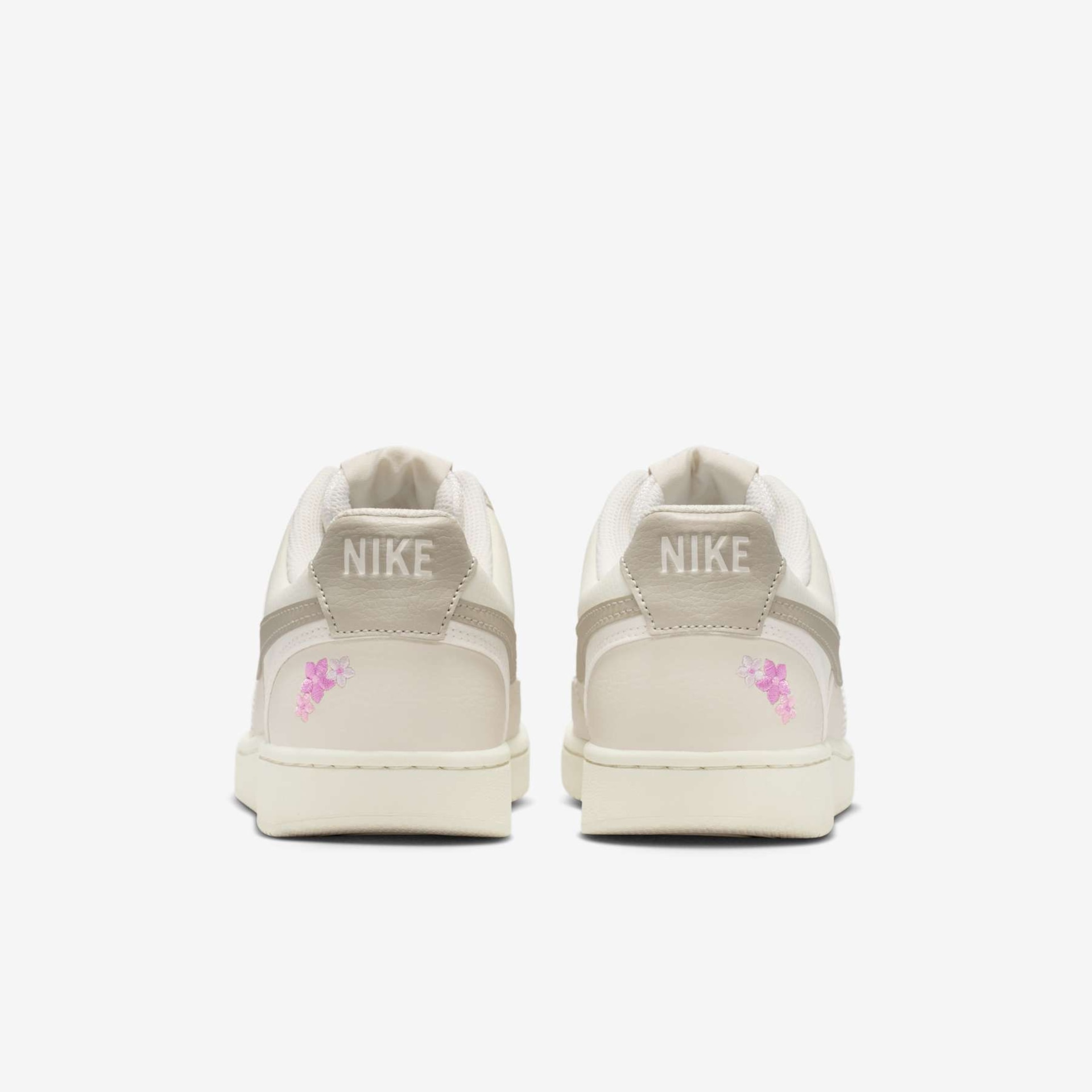 Tênis Nike Court Vision Low SE Feminino - Foto 6
