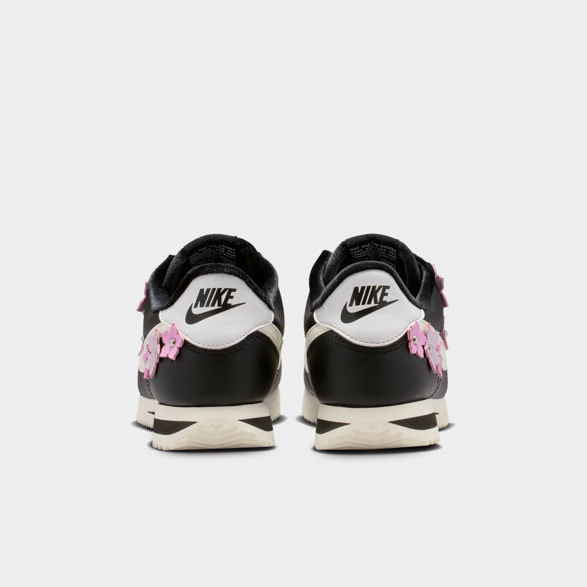 Tênis Nike Cortez Leather Florette Feminino - Foto 6