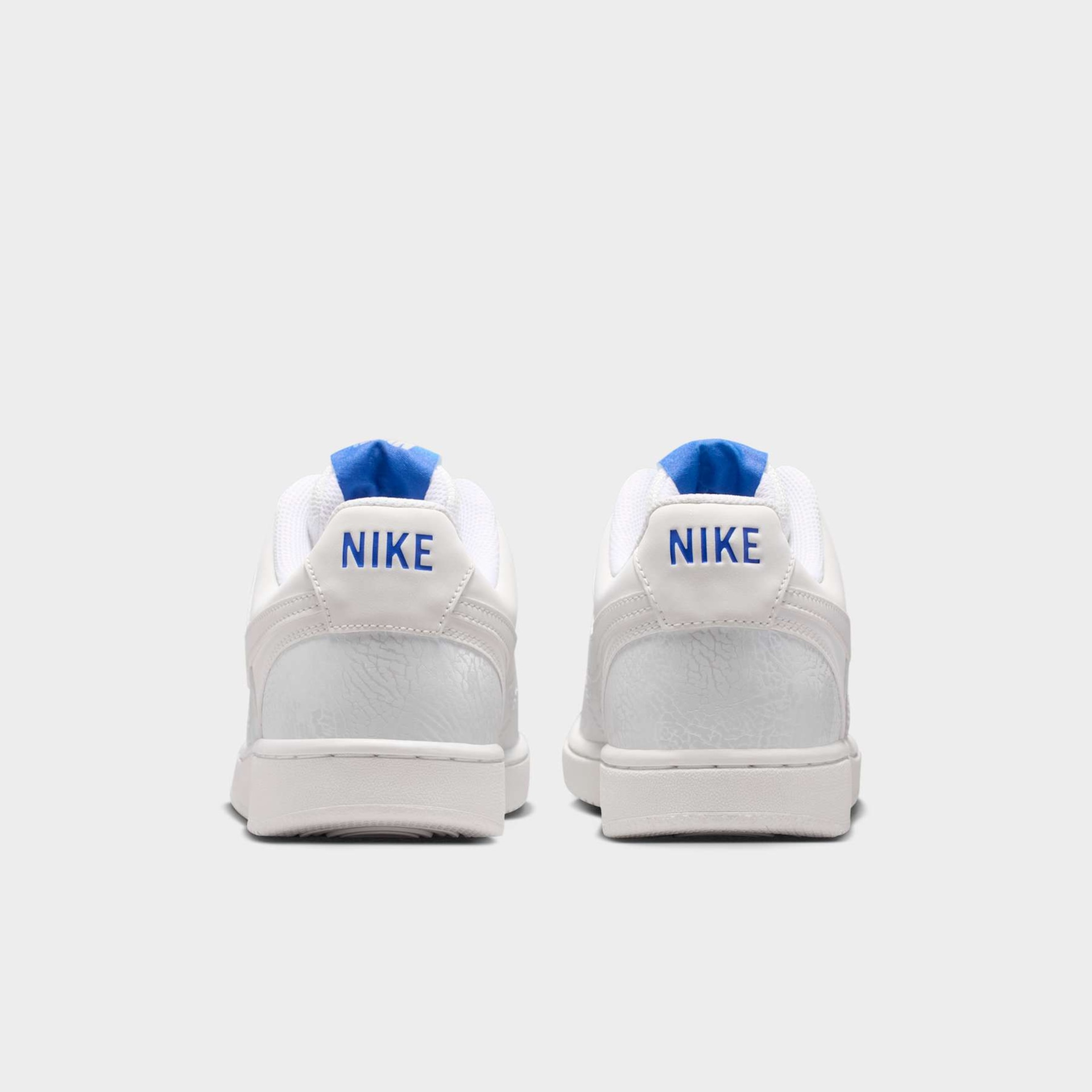 Tênis Nike Court Vision Low Feminino - Foto 6