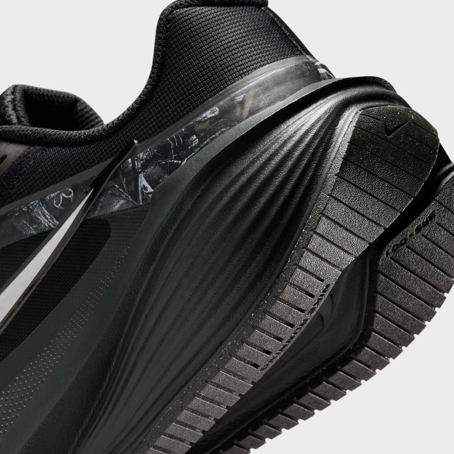 Tênis Nike Downshifter 14 Masculino - Foto 8