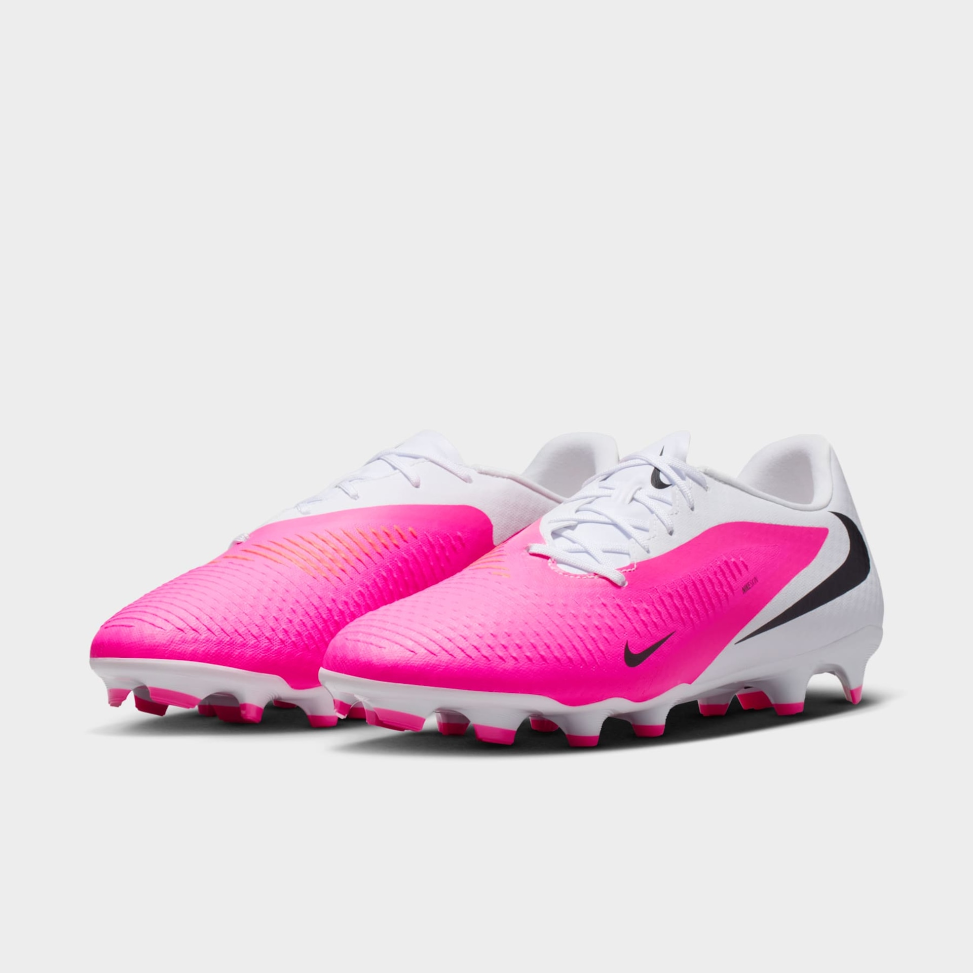 Chuteira Campo Nike Phantom 6 Academy Low - Foto 5
