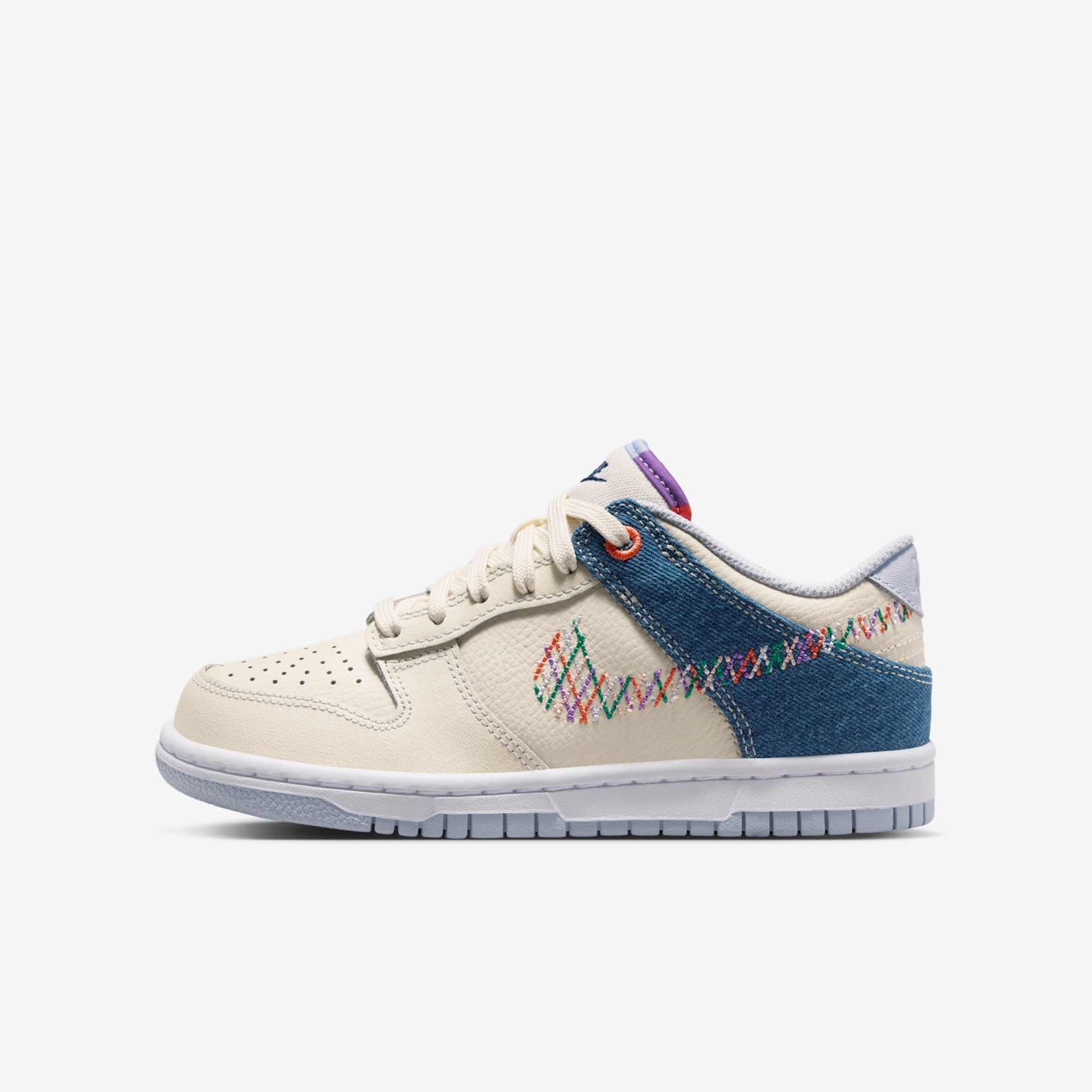 Tênis Nike Dunk Low Infantil - Foto 1