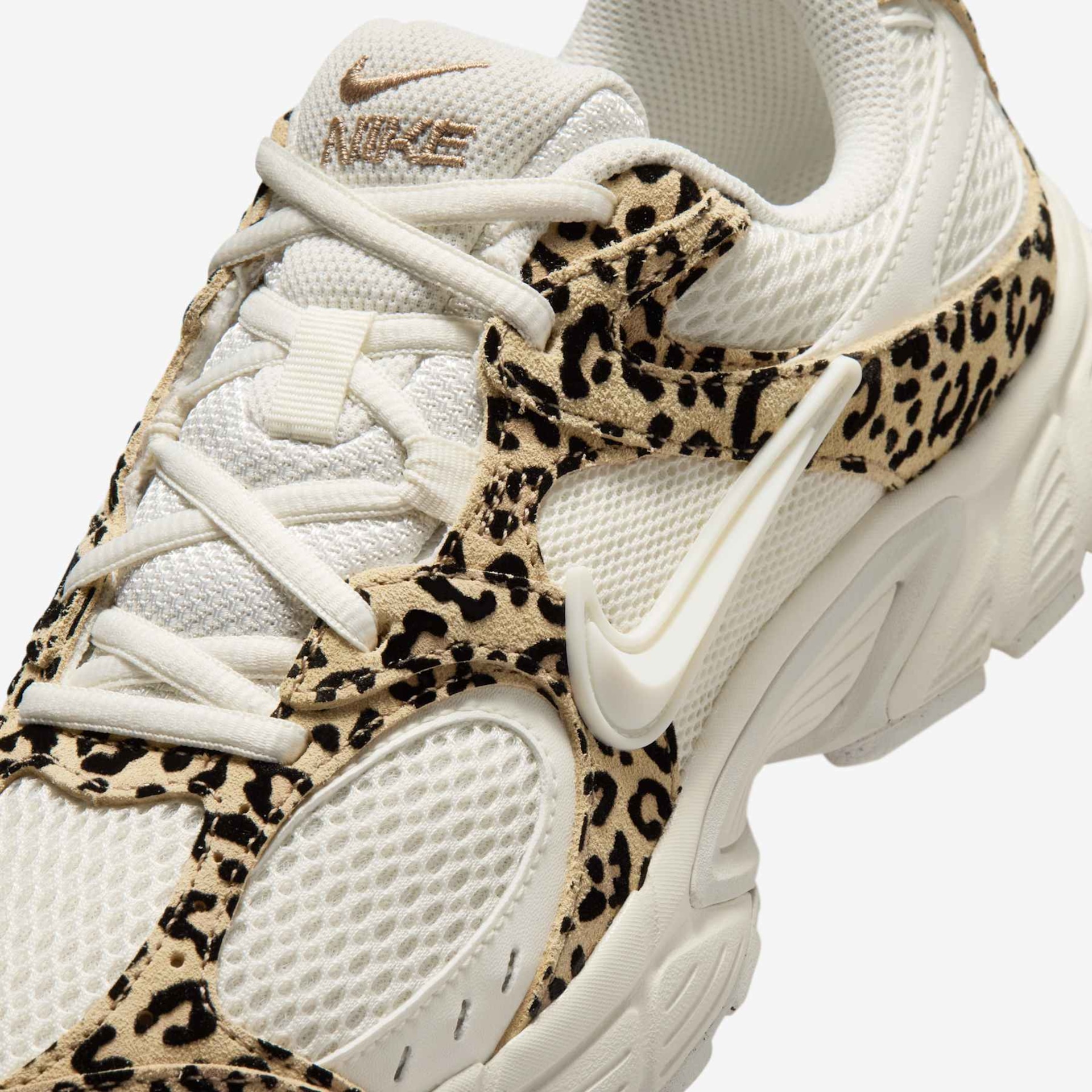 Tênis Nike V5 Runner Feminino - Foto 7
