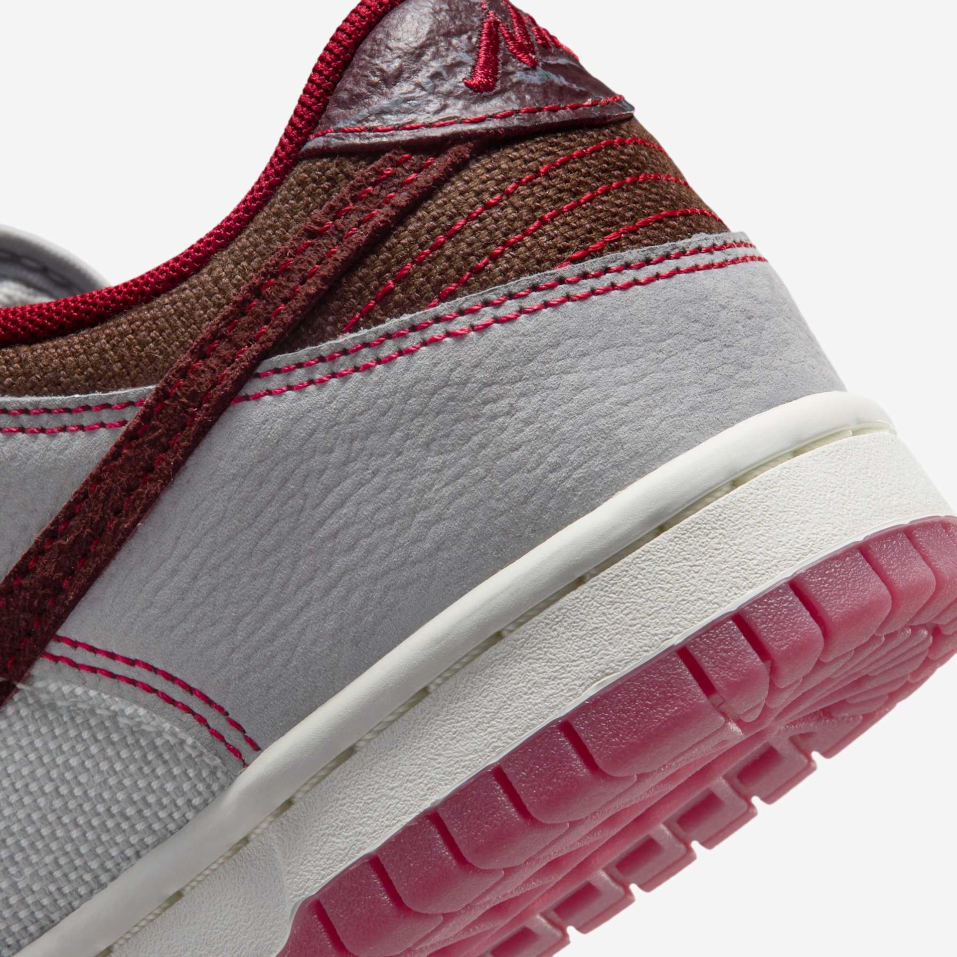 Tênis Nike Dunk Low LV8 Infantil - Foto 8