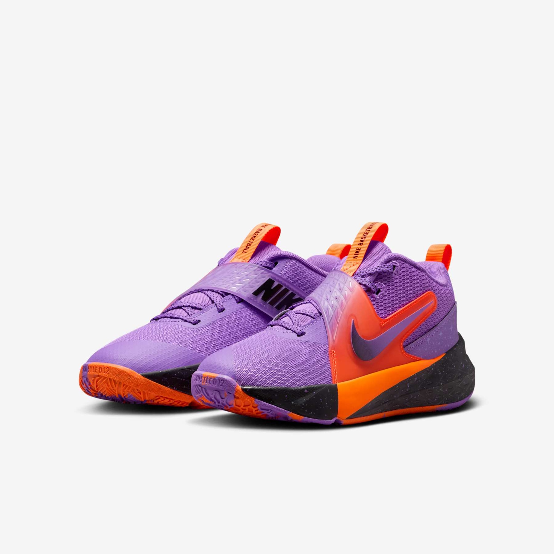 Tênis Nike Team Hustle D12 SE Infantil - Foto 5