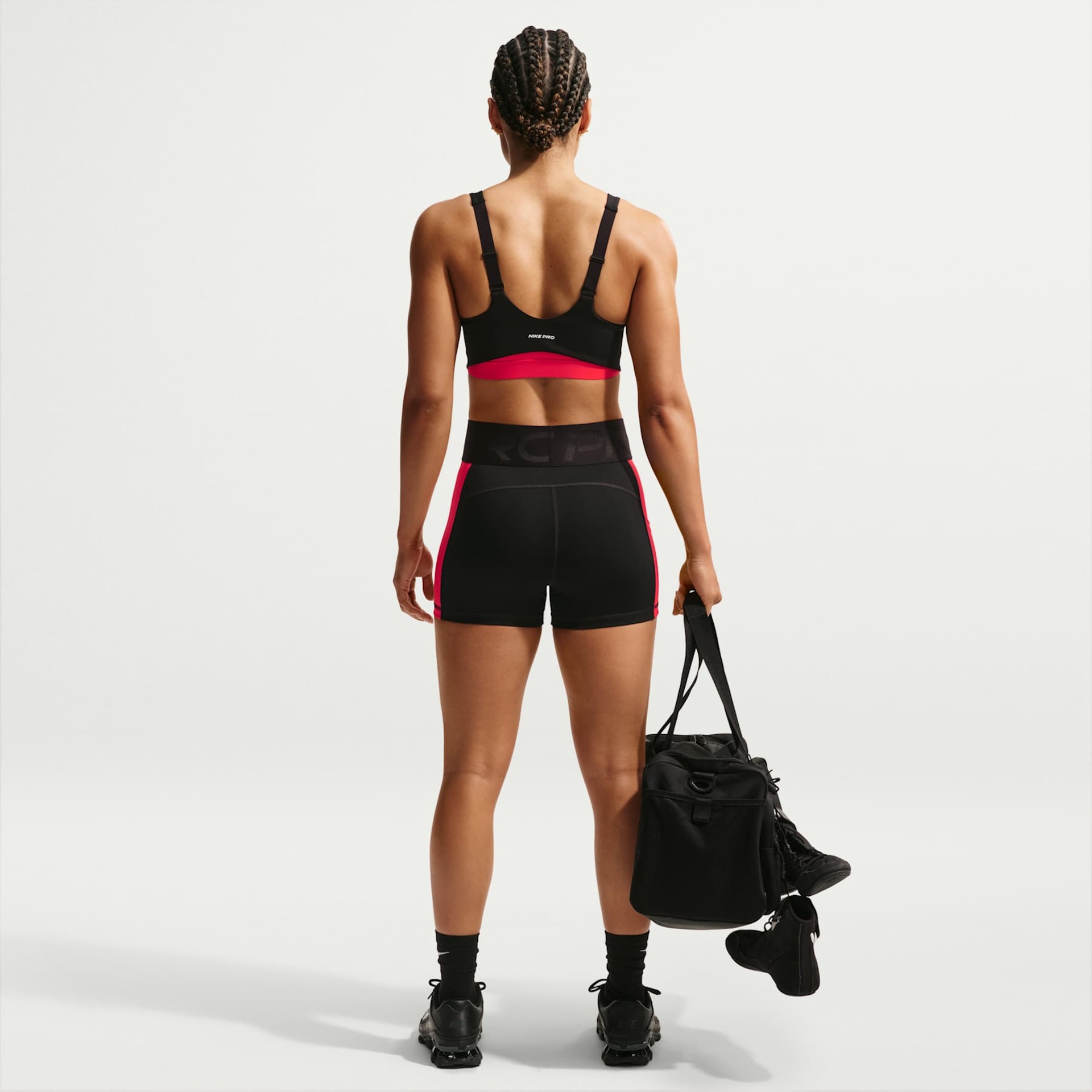 Shorts Nike Pro Sculpt Feminino - Foto 5