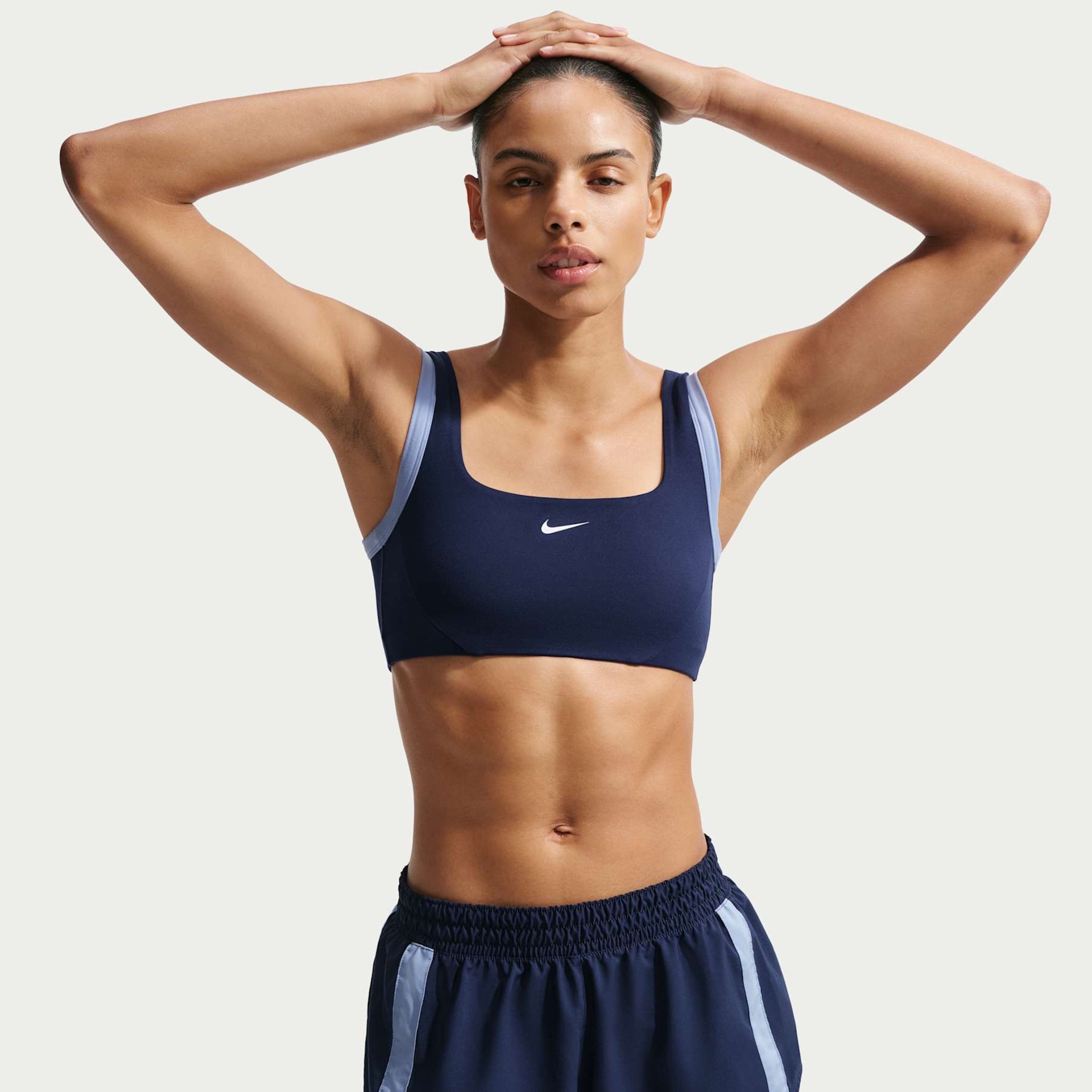 Top Nike One Feminino - Foto 3