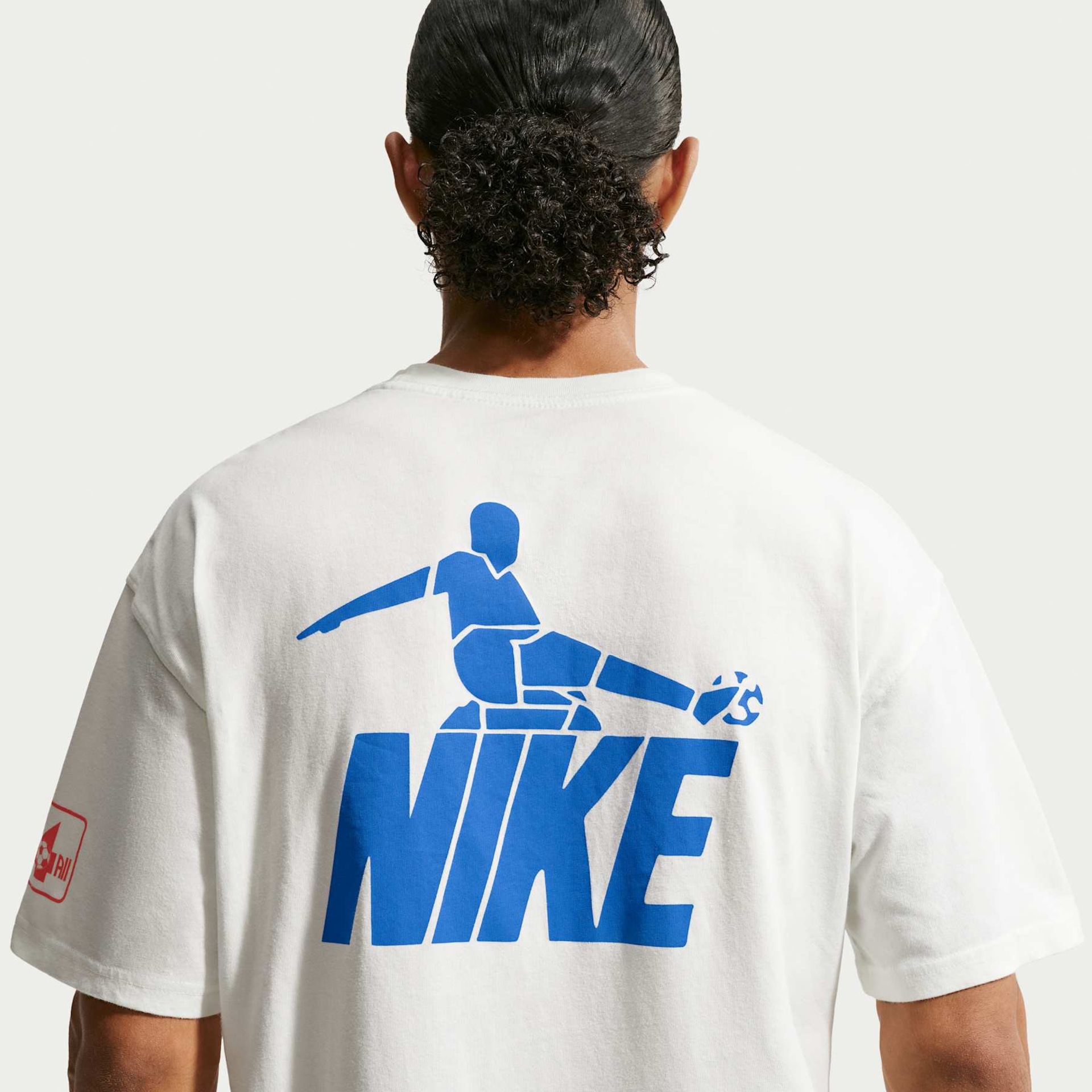 Camiseta Nike Sportswear Celeb Masculina - Foto 2