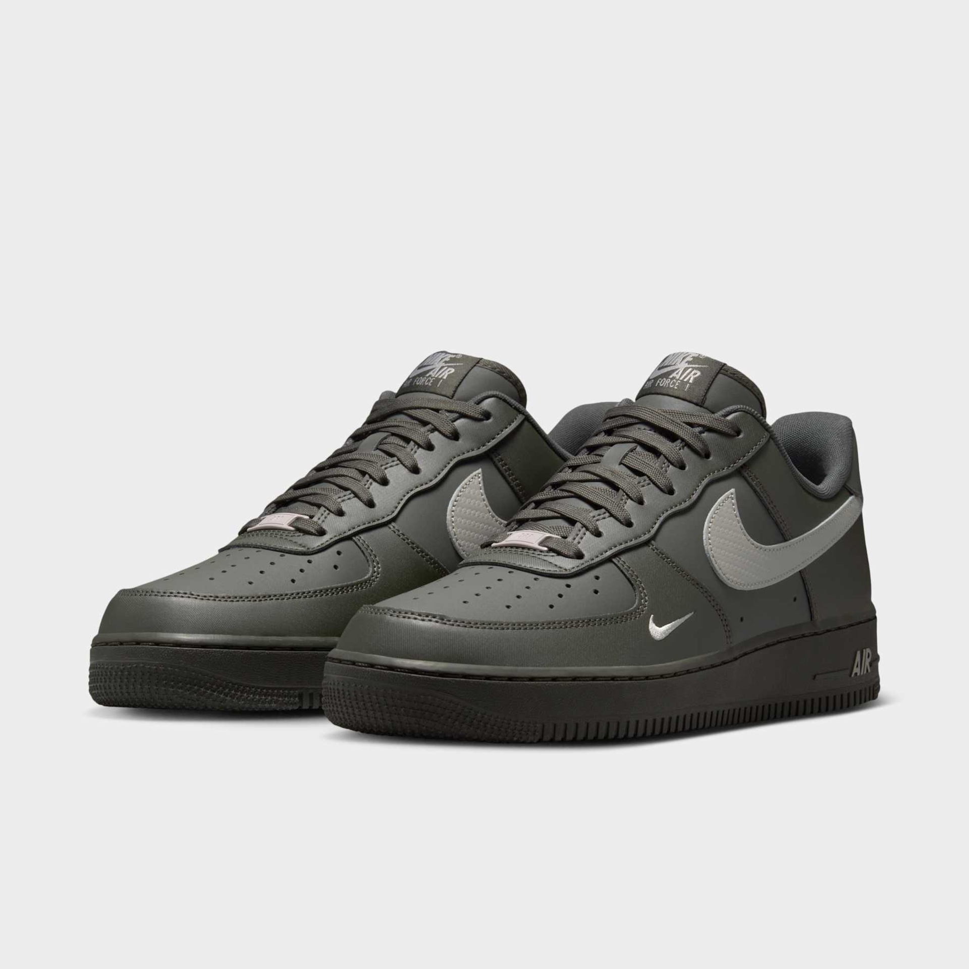 Tênis Nike Air Force 1 '07 Tech Masculino - Foto 5