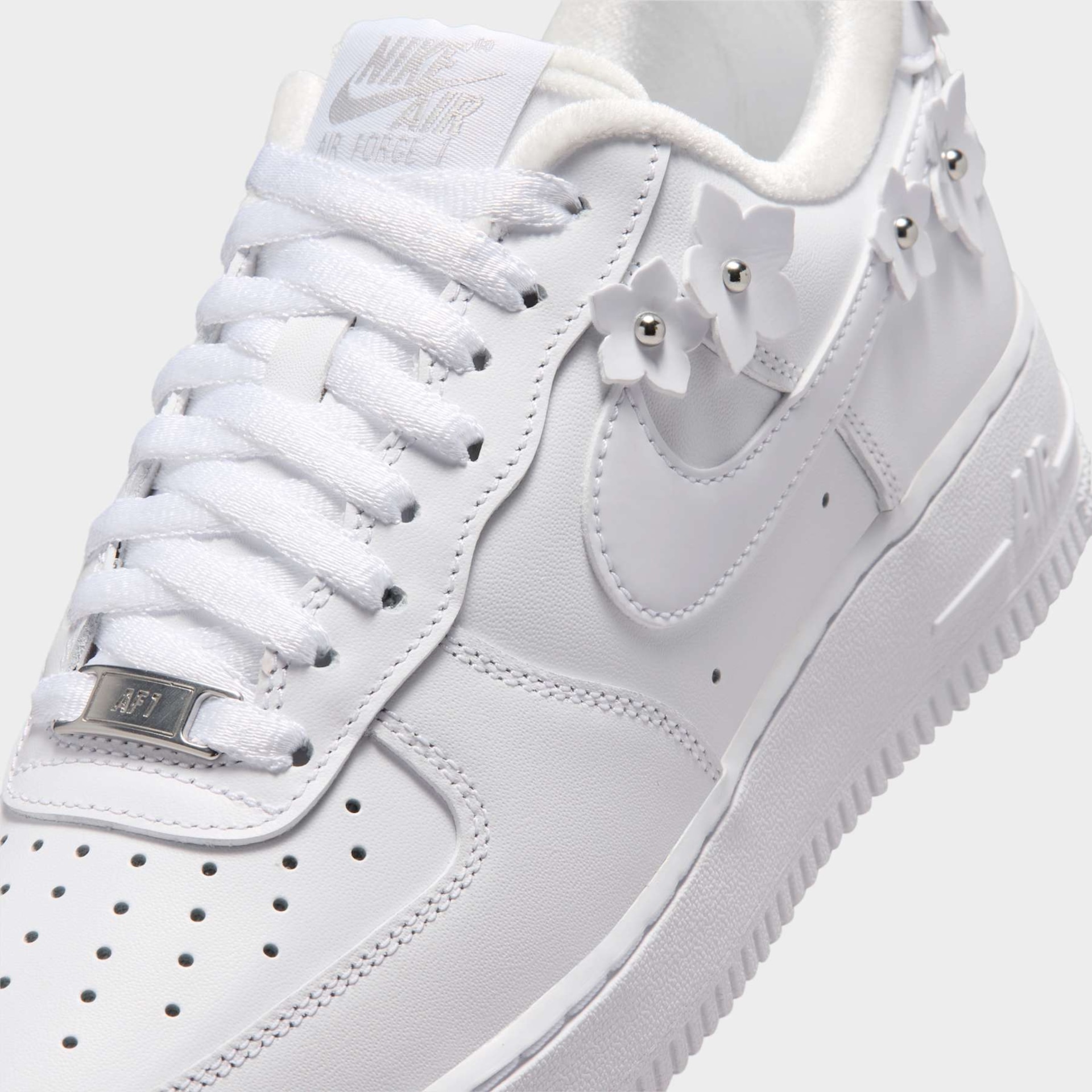 Tênis Nike Air Force 1 '07 SE Feminino - Foto 7