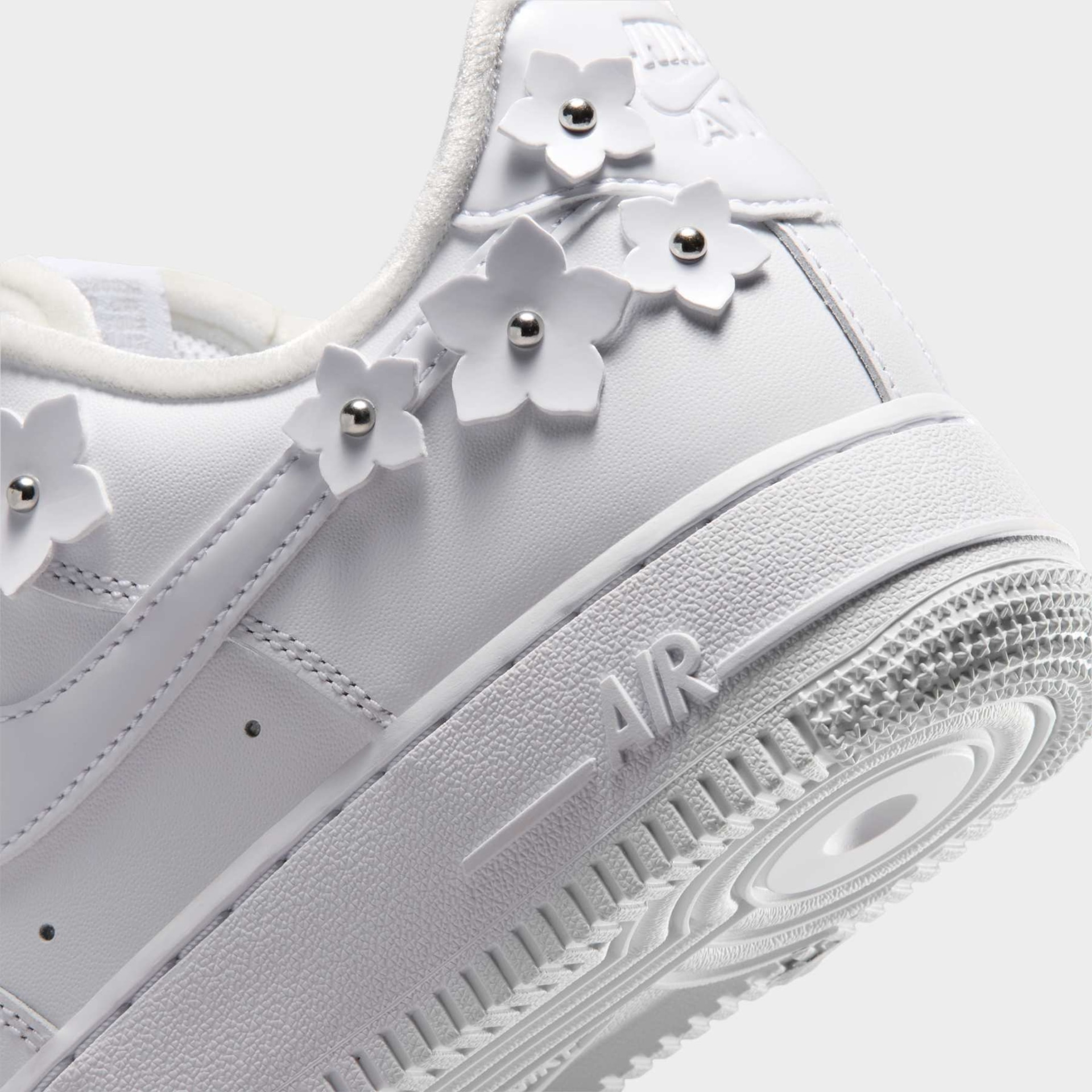 Tênis Nike Air Force 1 '07 SE Feminino - Foto 8