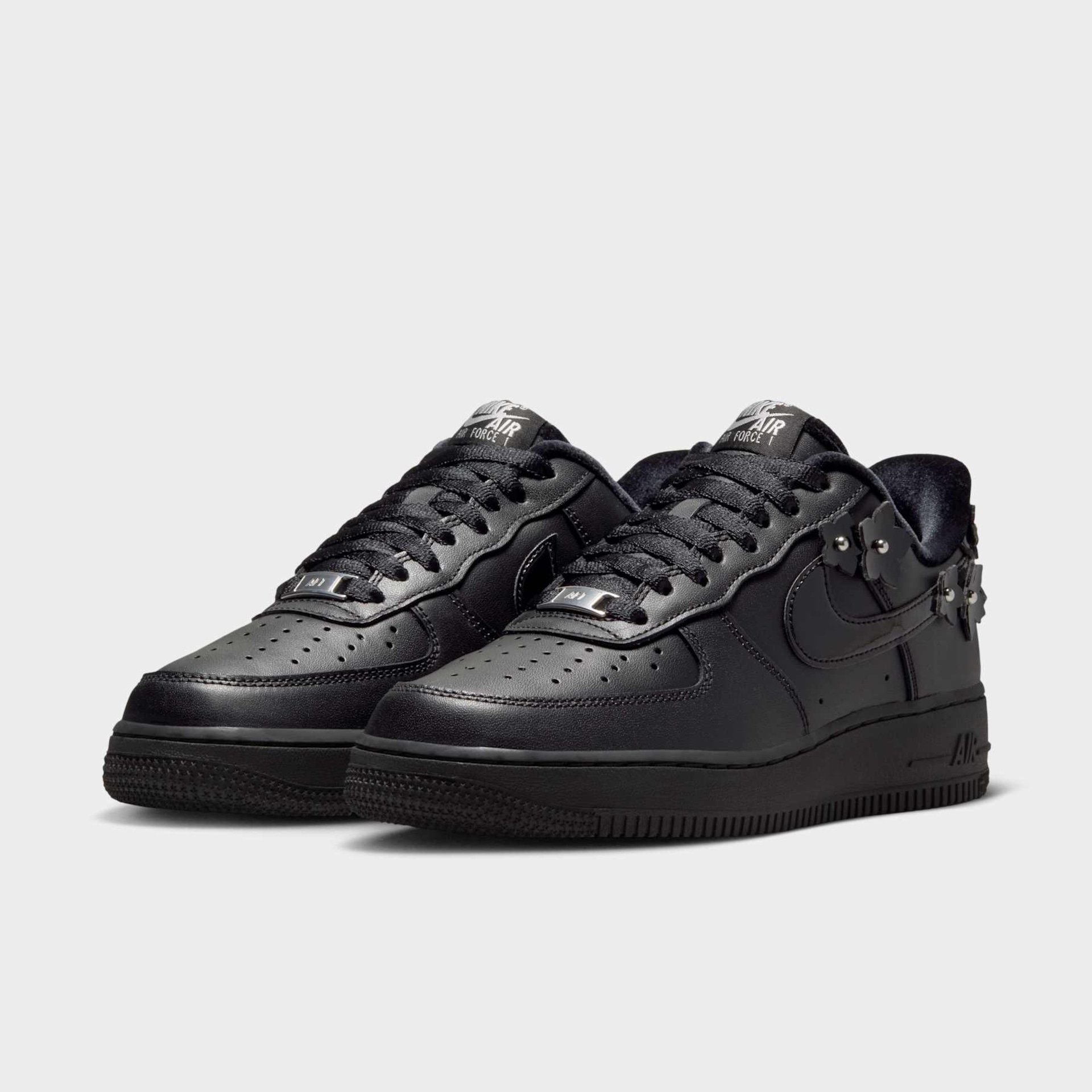 Tênis Nike Air Force 1 '07 SE Feminino - Foto 5