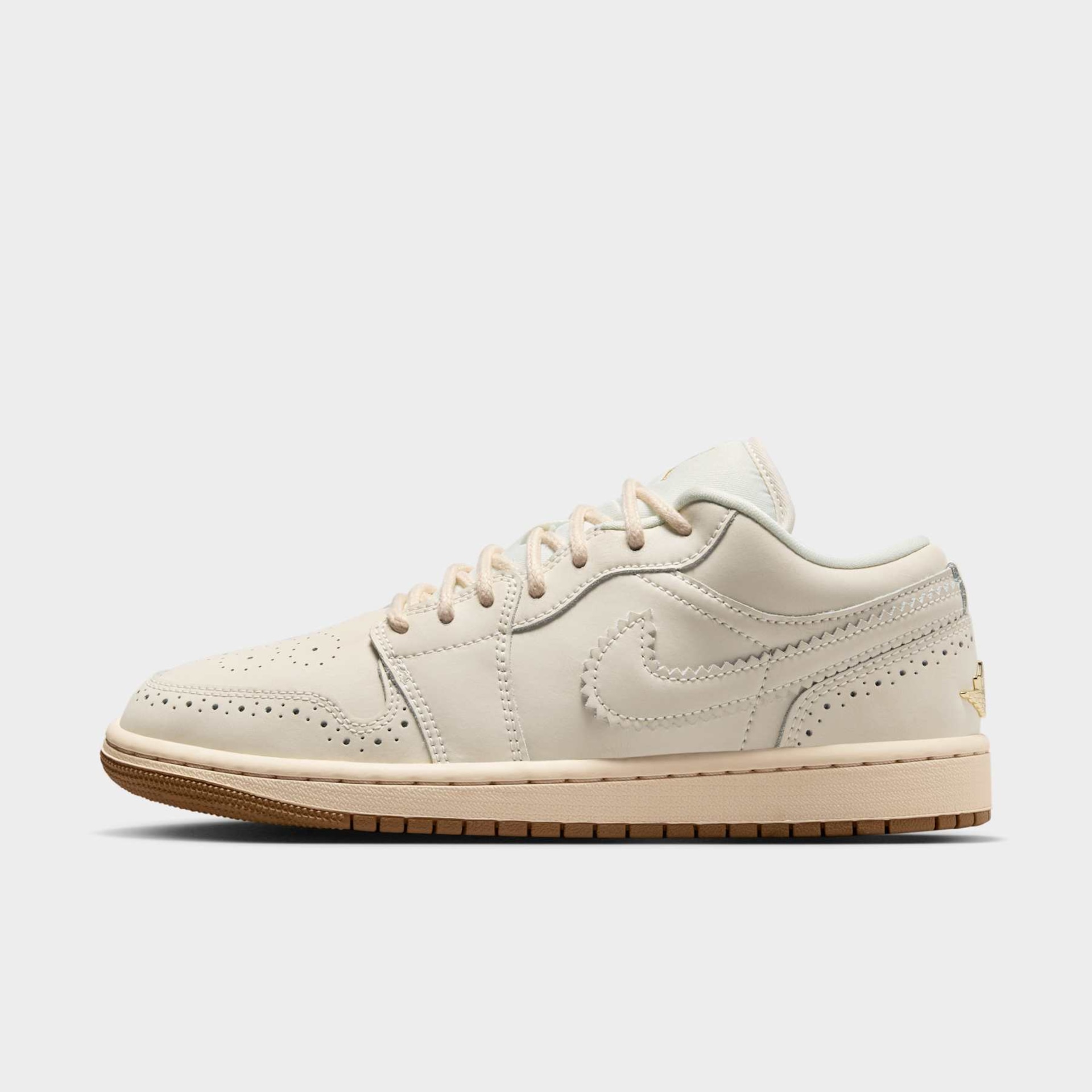 Imagem principal de Tênis Air Jordan 1 Low SE Feminino