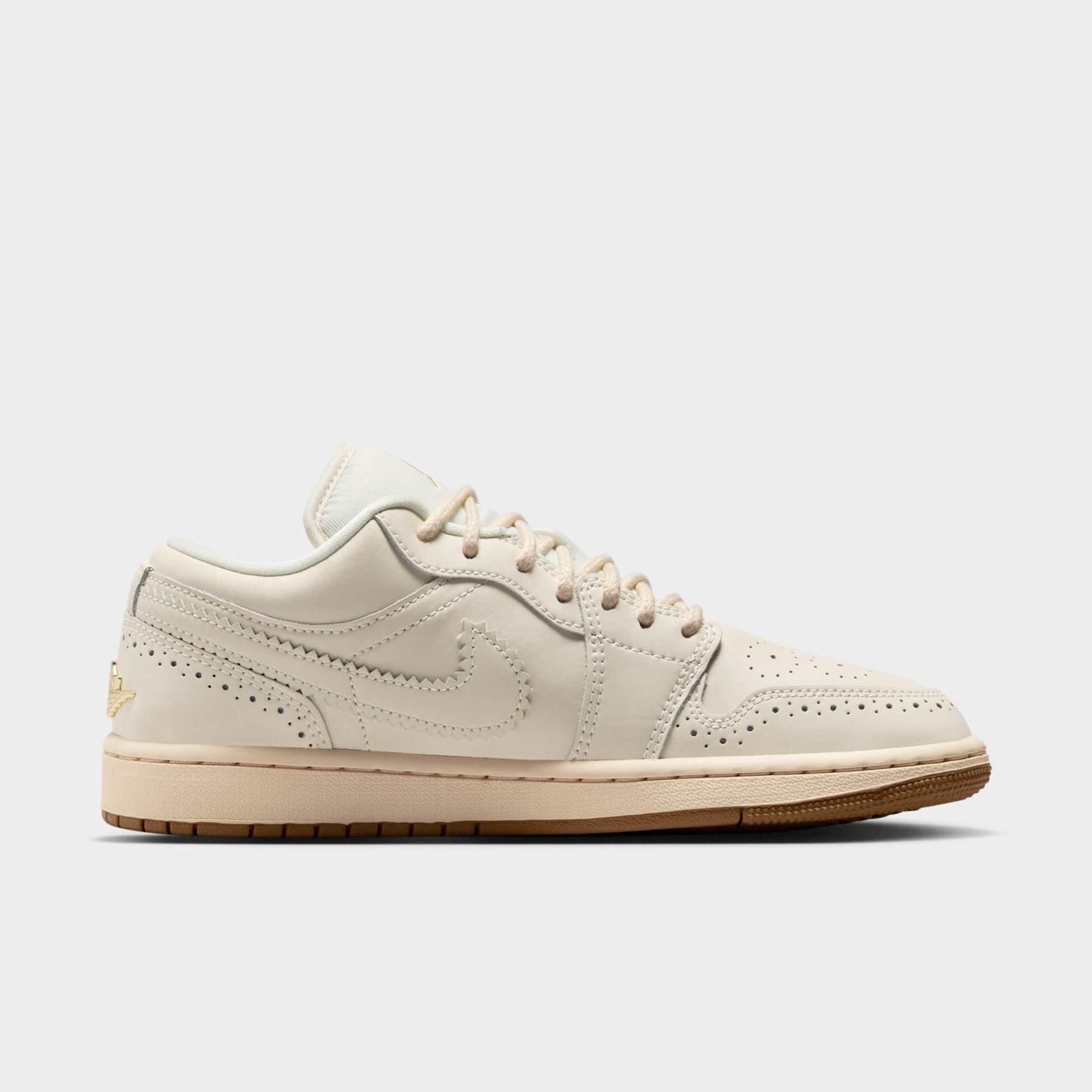 Tênis Air Jordan 1 Low SE Feminino - Foto 3