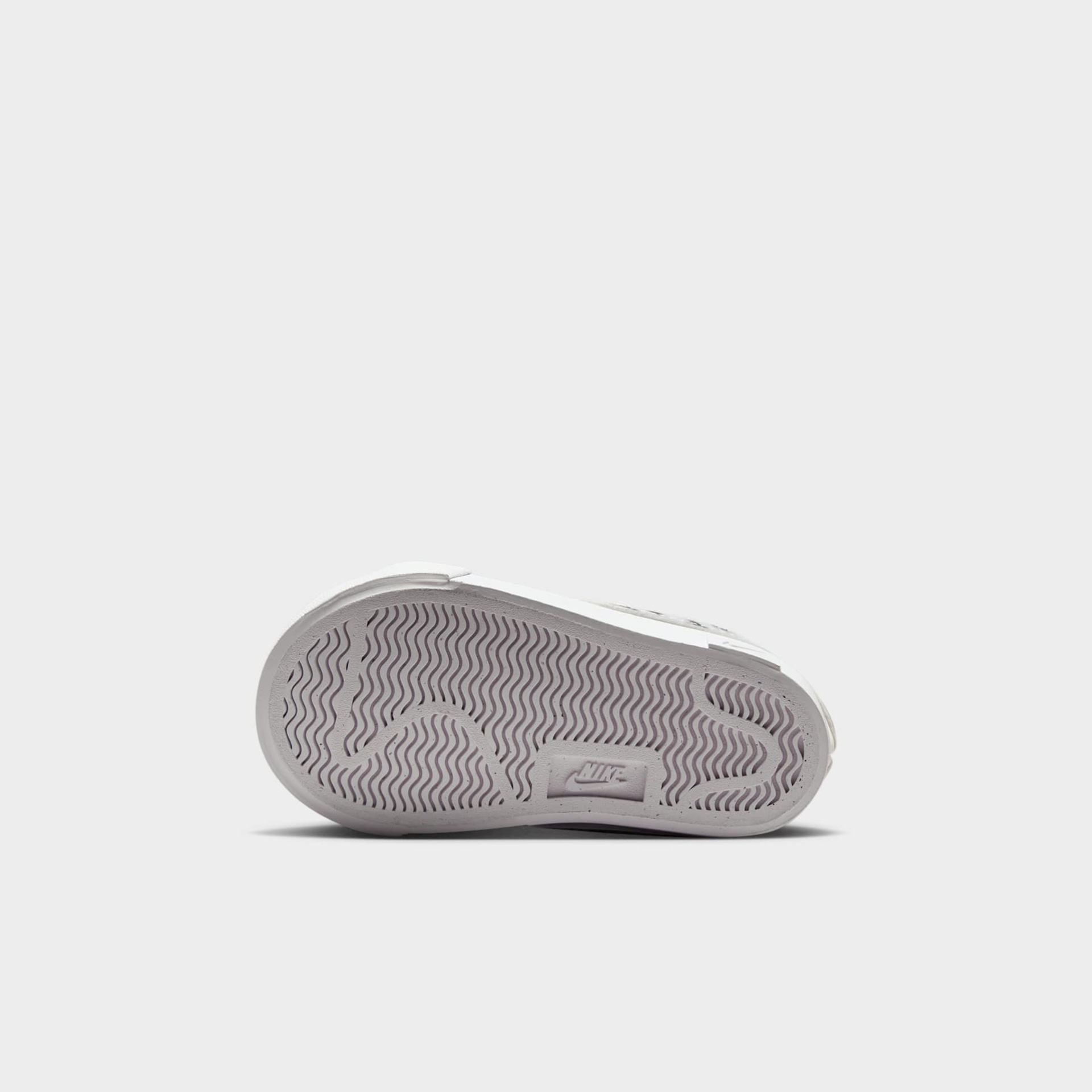Tênis Nike Essential Infantil - Foto 2