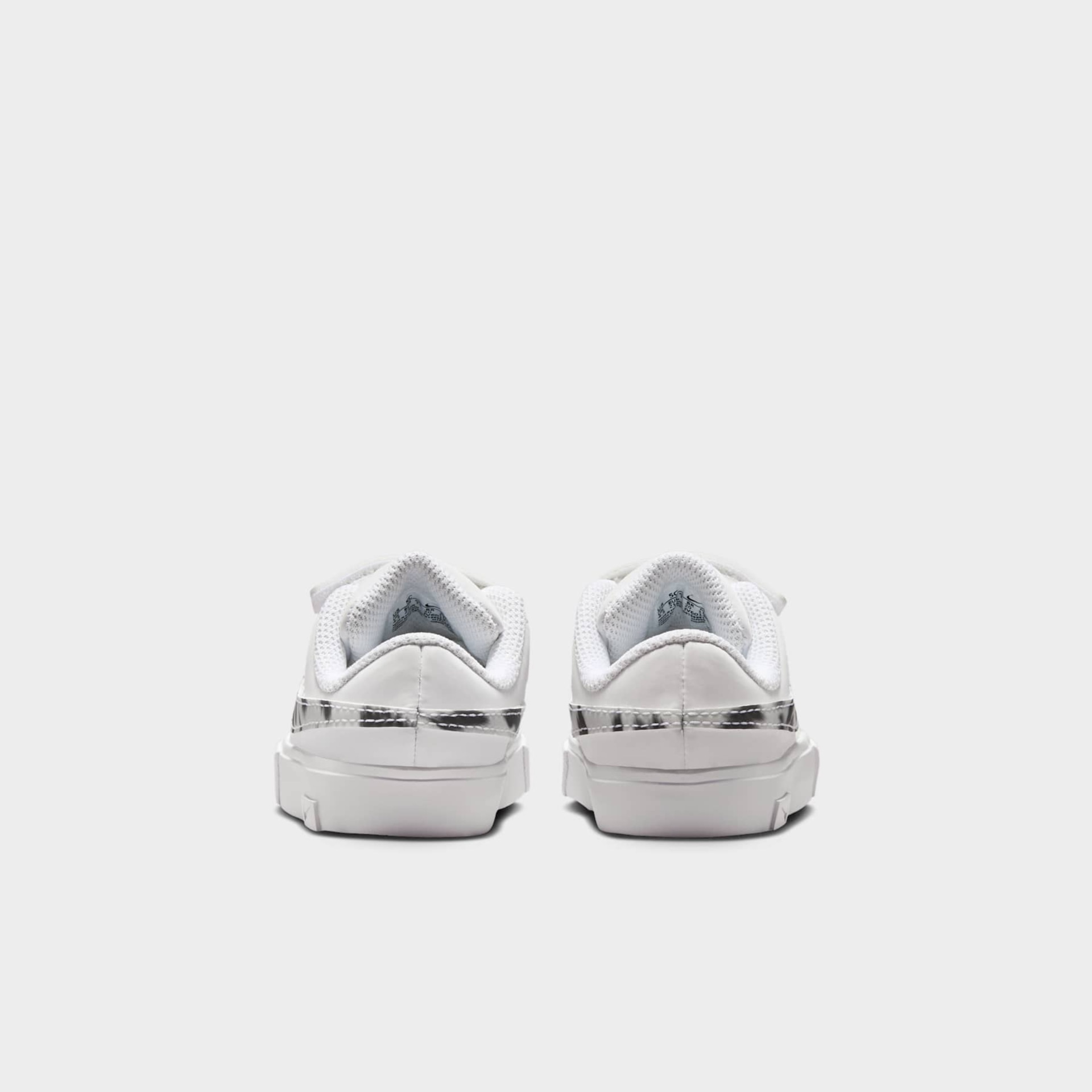 Tênis Nike Essential Infantil - Foto 6