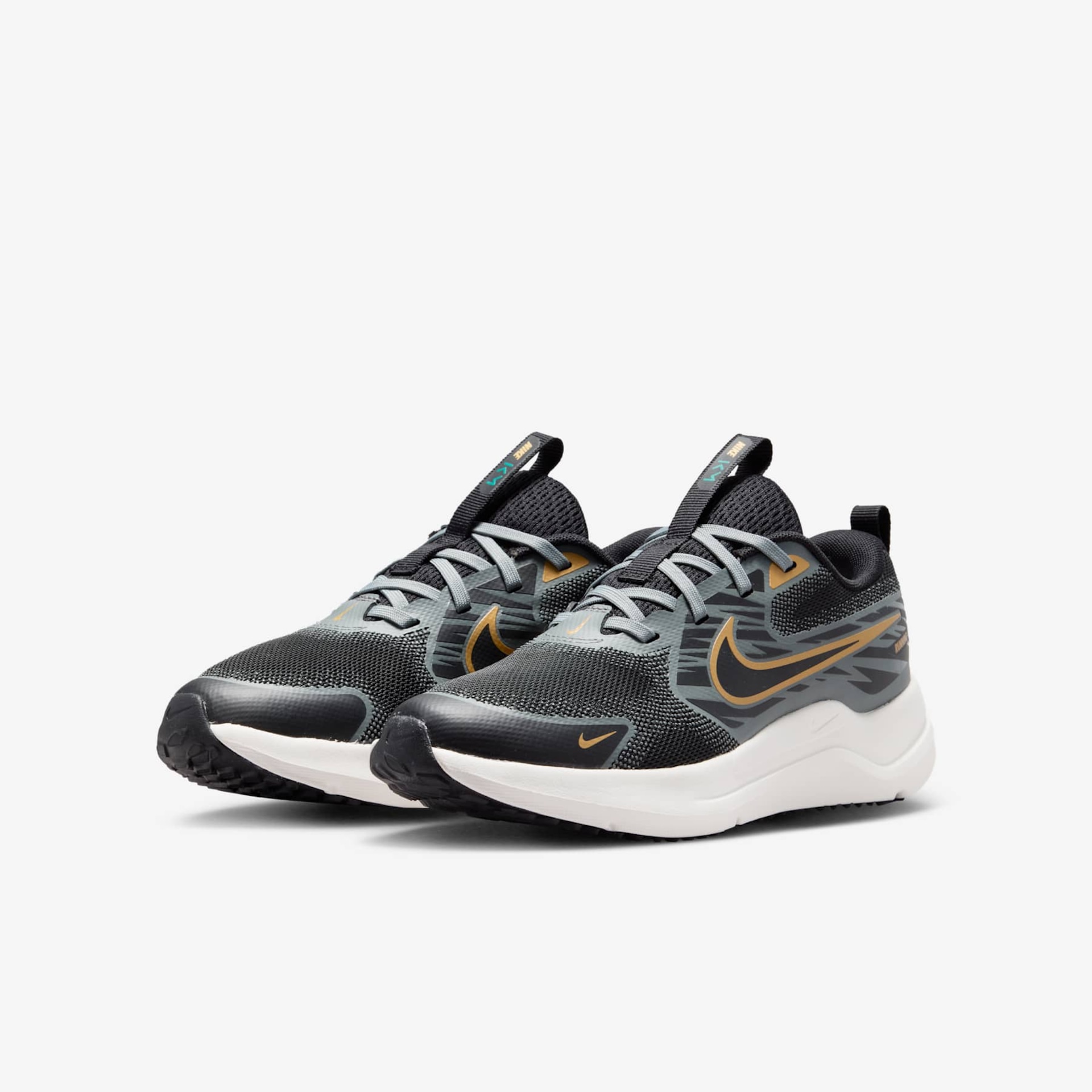 Tênis Nike Cosmic Runner Infantil - Foto 5