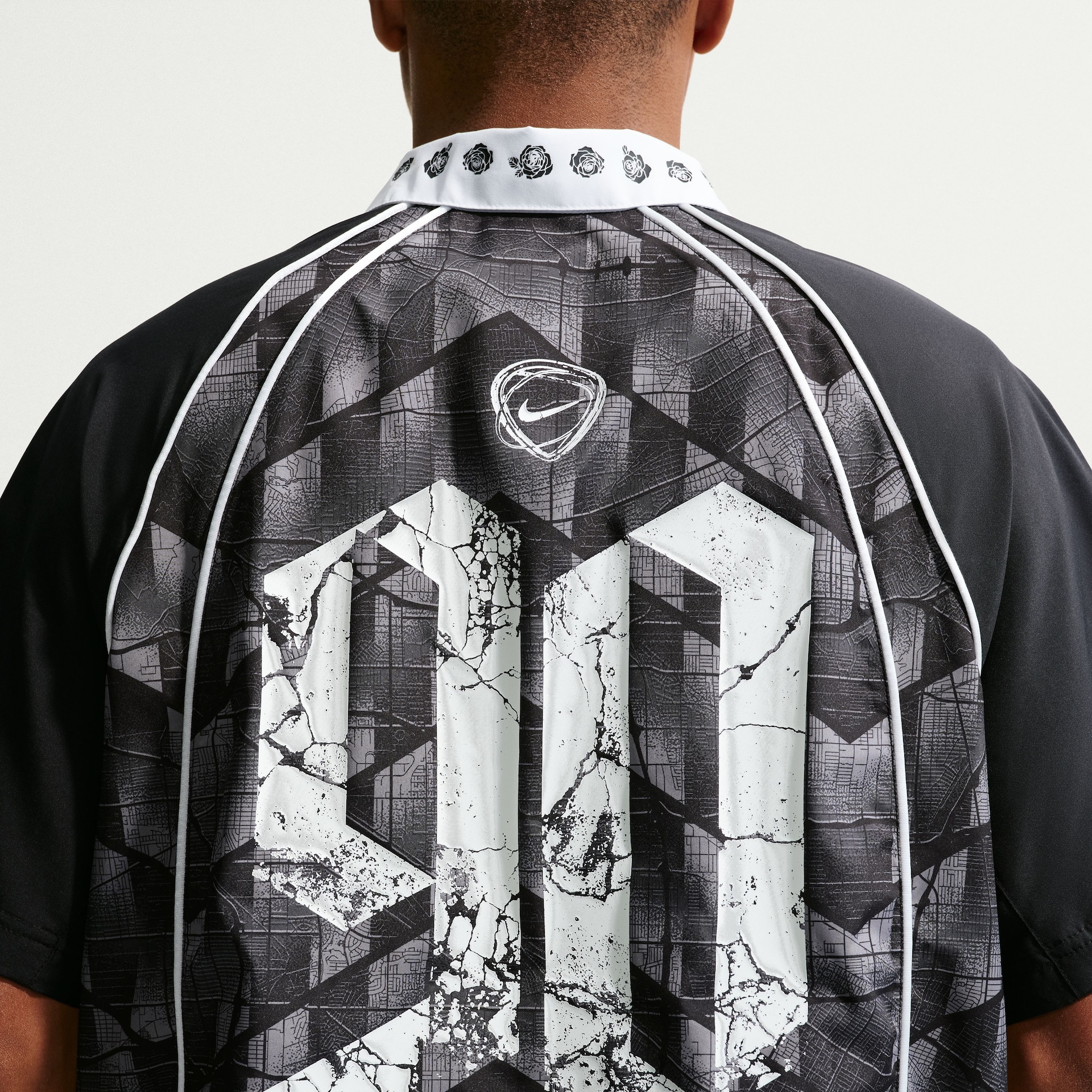 Camiseta Dri-FIT Nike SB Bowler Masculina - Foto 4