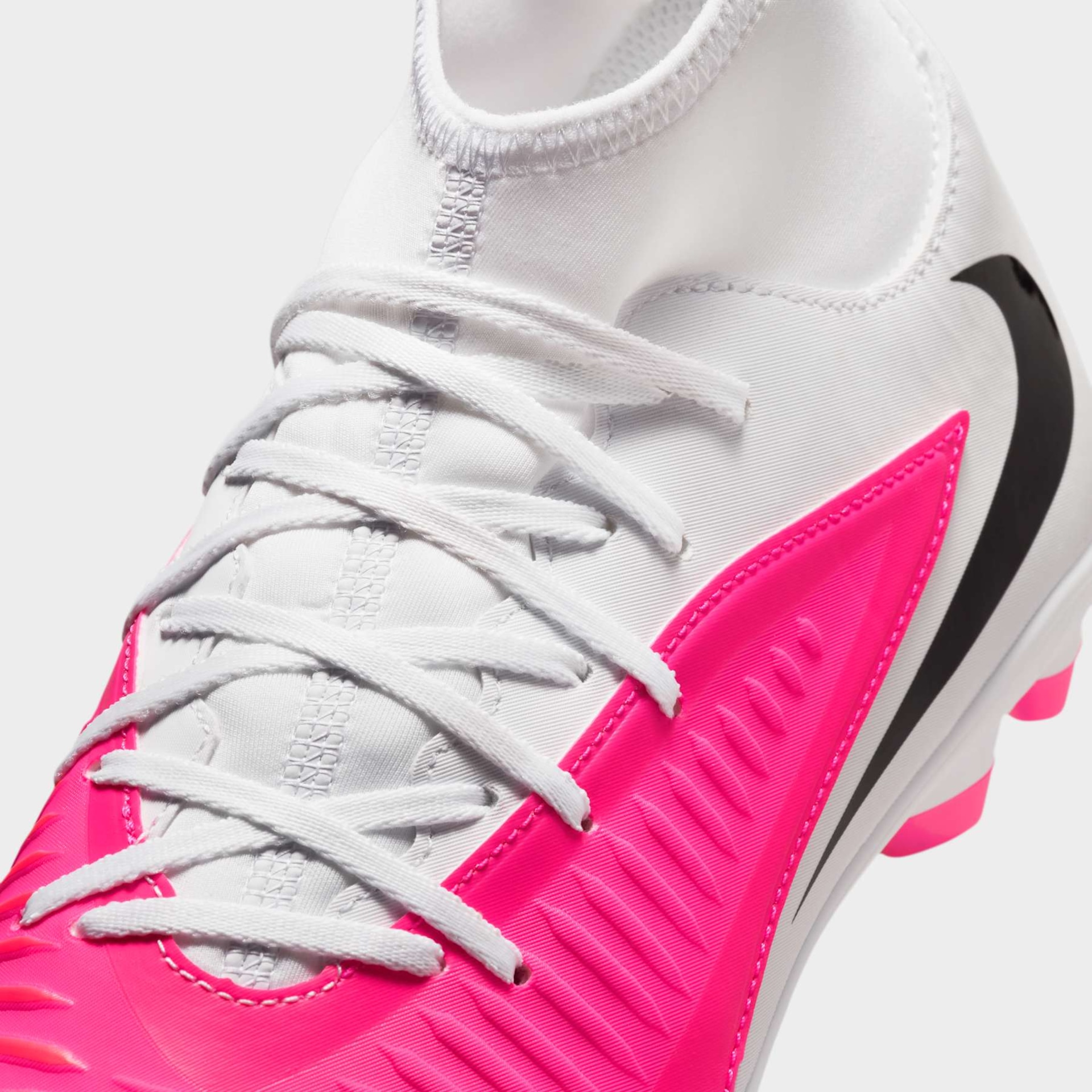 Chuteira Campo Nike Phantom 6 Club High - Foto 8