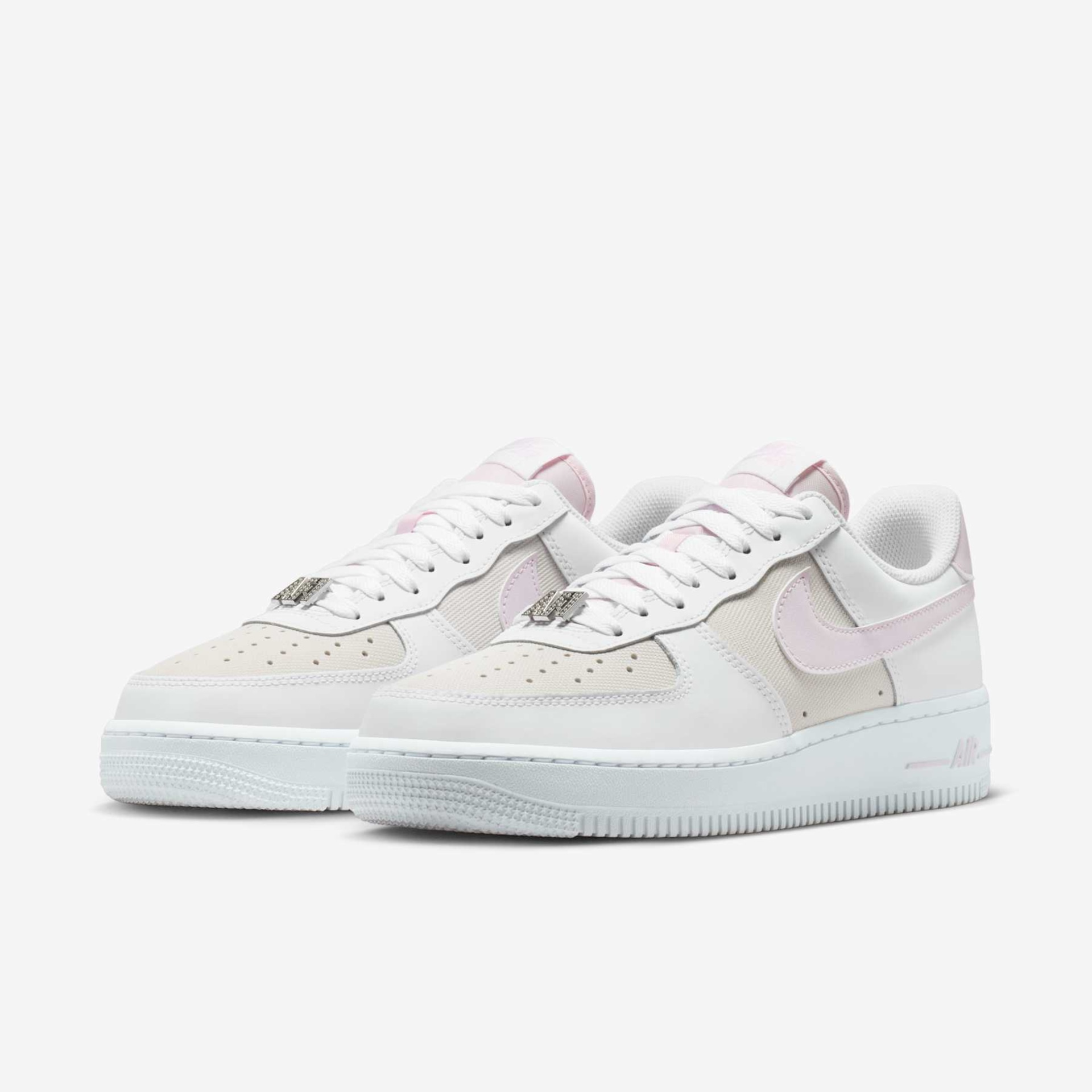 Tênis Nike Air Force 1 '07 SE Feminino - Foto 5