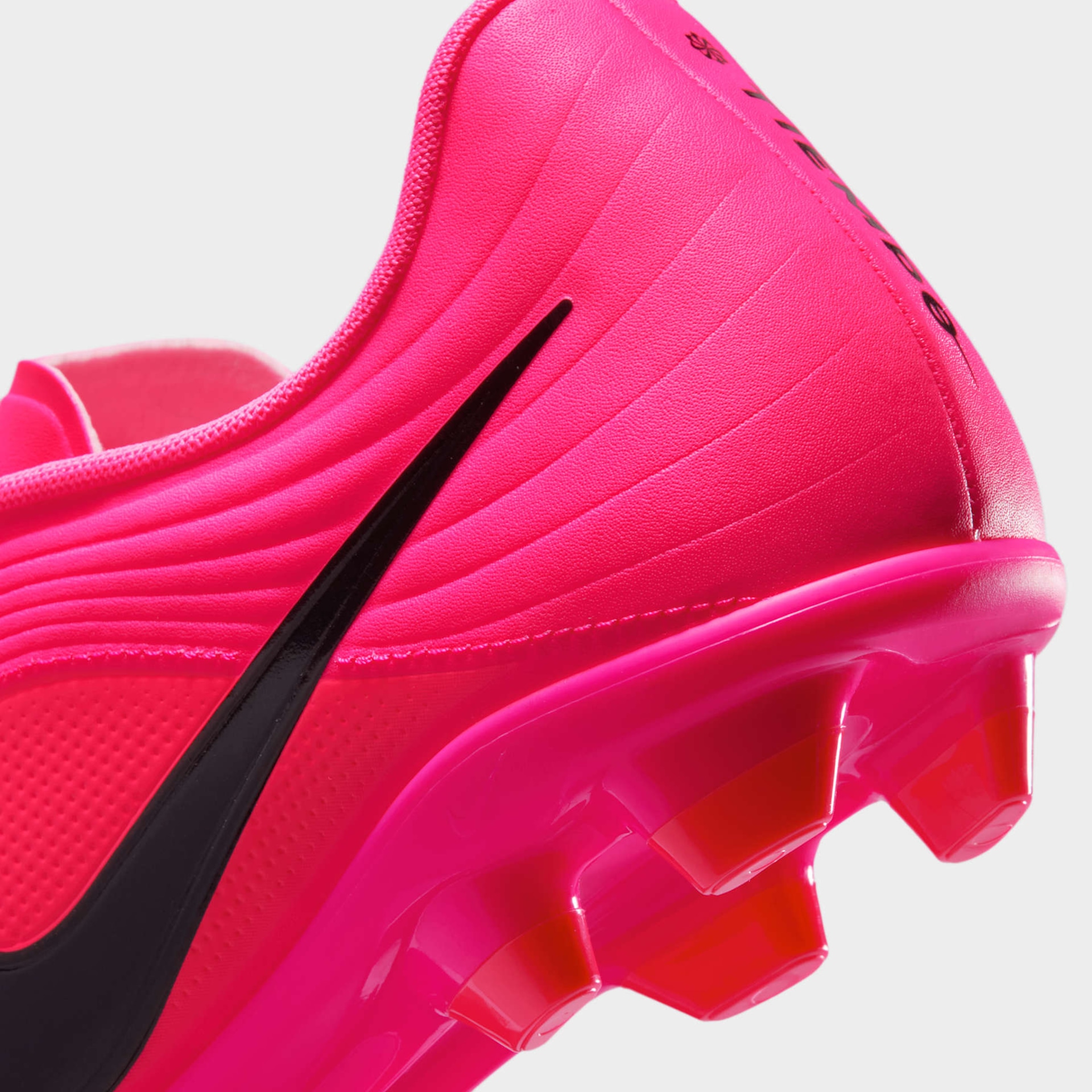 Chuteira Campo Nike Tiempo Maestro Club - Foto 9