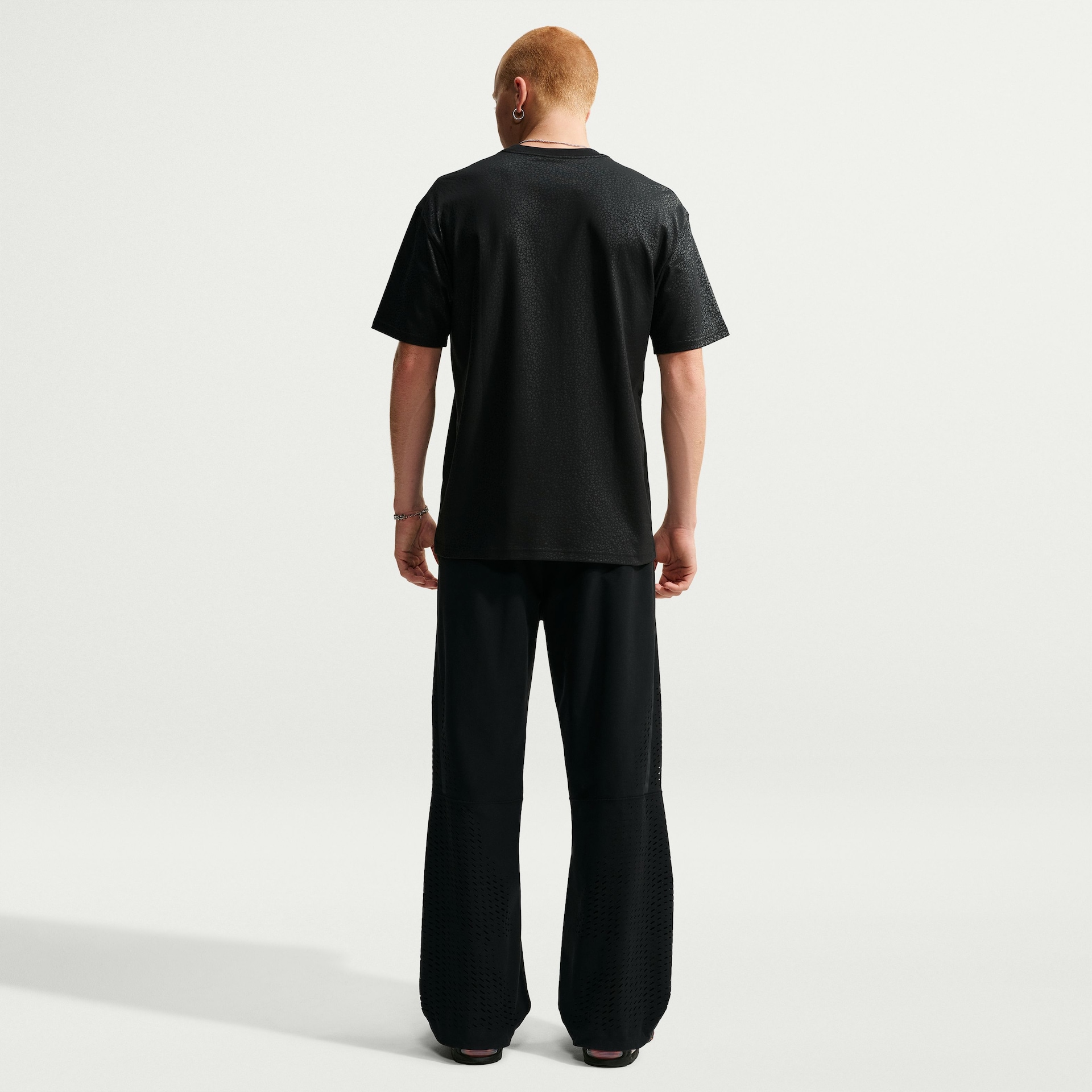 Camiseta Nike Sportswear Max90 Masculina - Foto 4